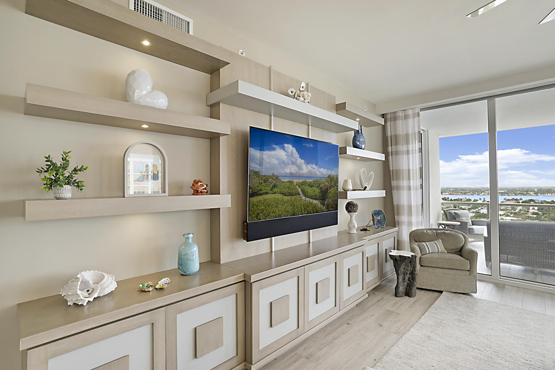 3730 N Ocean #15c, Singer Island FL 33404