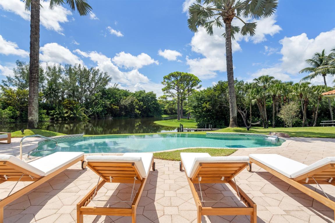 6003 Le Lac, Boca Raton FL 33496