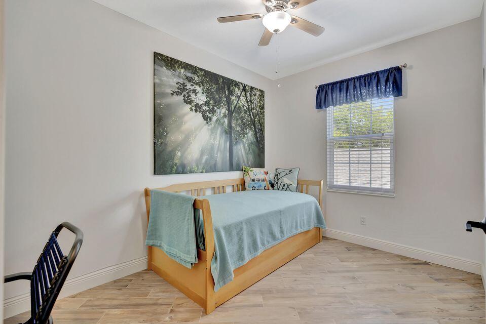 180 Freeport, Jupiter FL 33458
