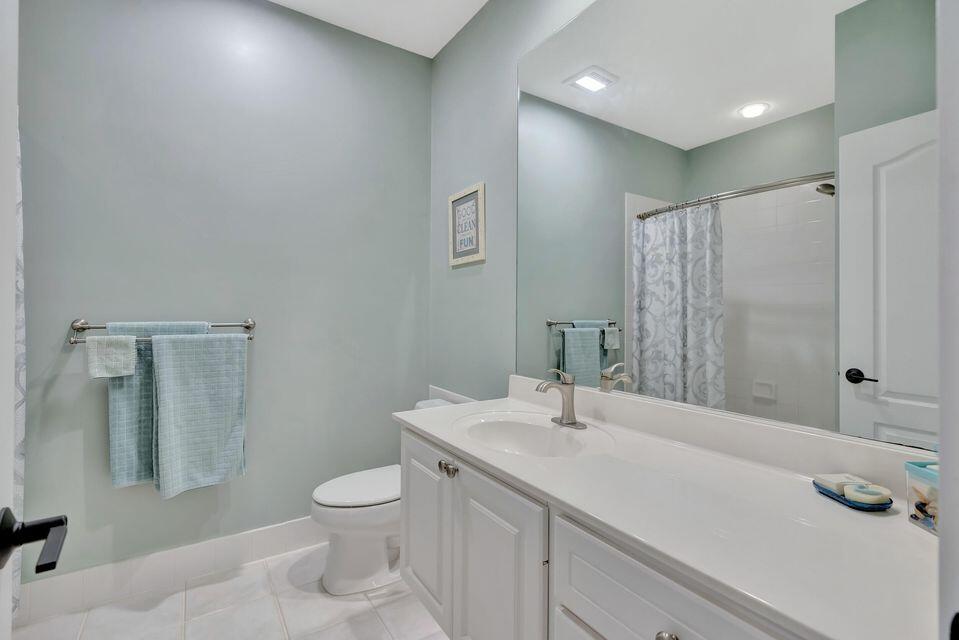 180 Freeport, Jupiter FL 33458