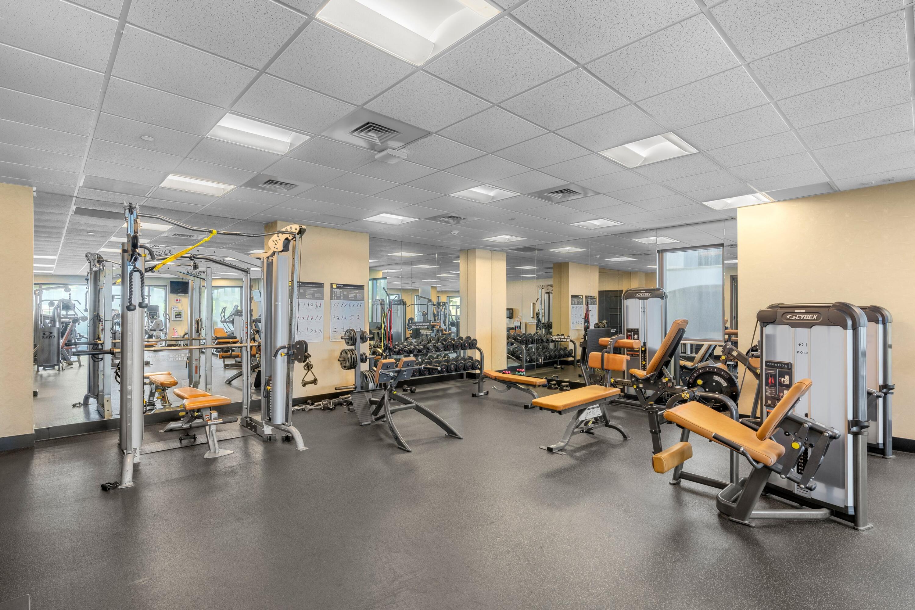 3630 Gardens #1005c, Palm Beach Gardens FL 33410