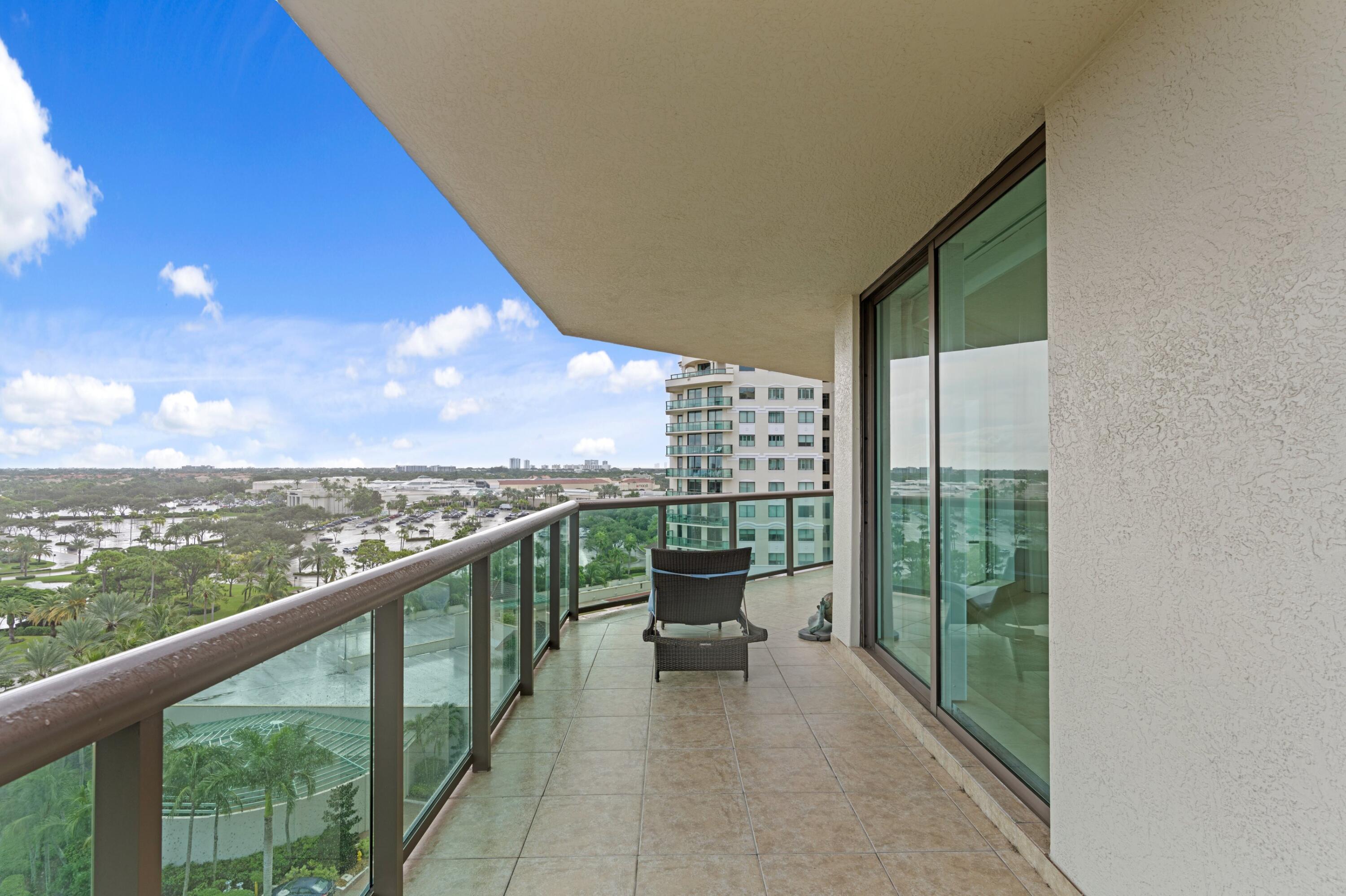 3630 Gardens #1005c, Palm Beach Gardens FL 33410