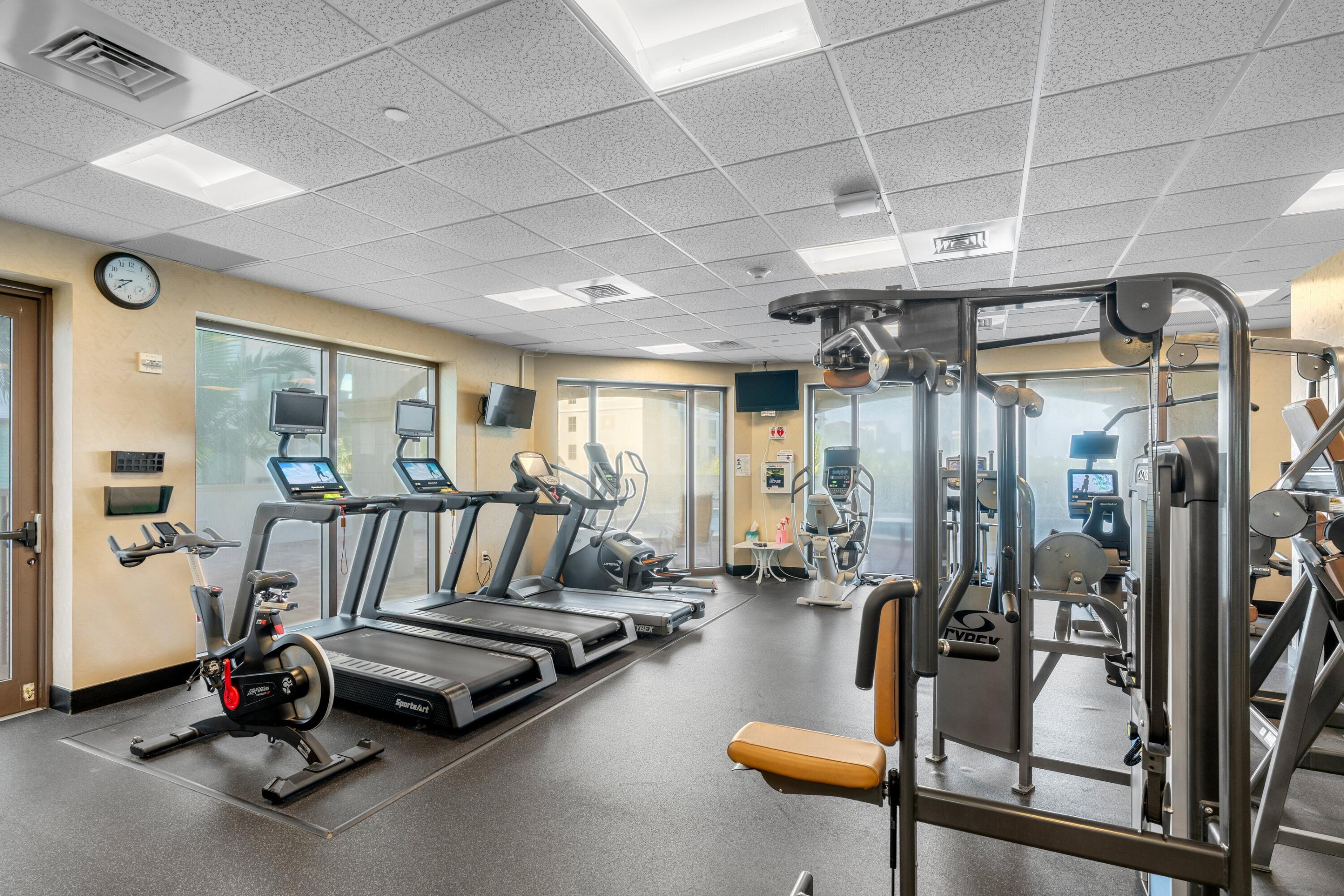 3630 Gardens #1005c, Palm Beach Gardens FL 33410