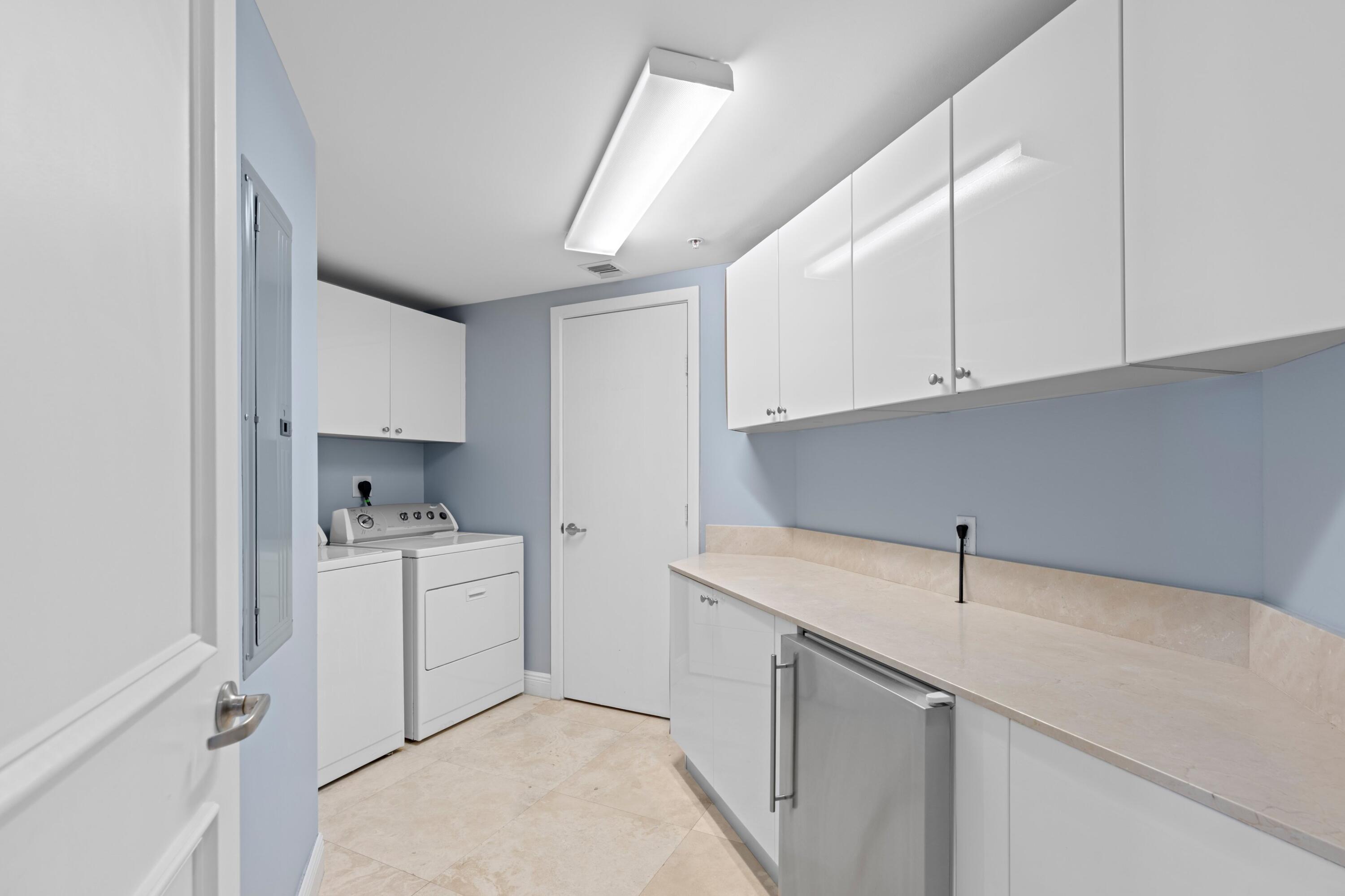 3630 Gardens #1005c, Palm Beach Gardens FL 33410
