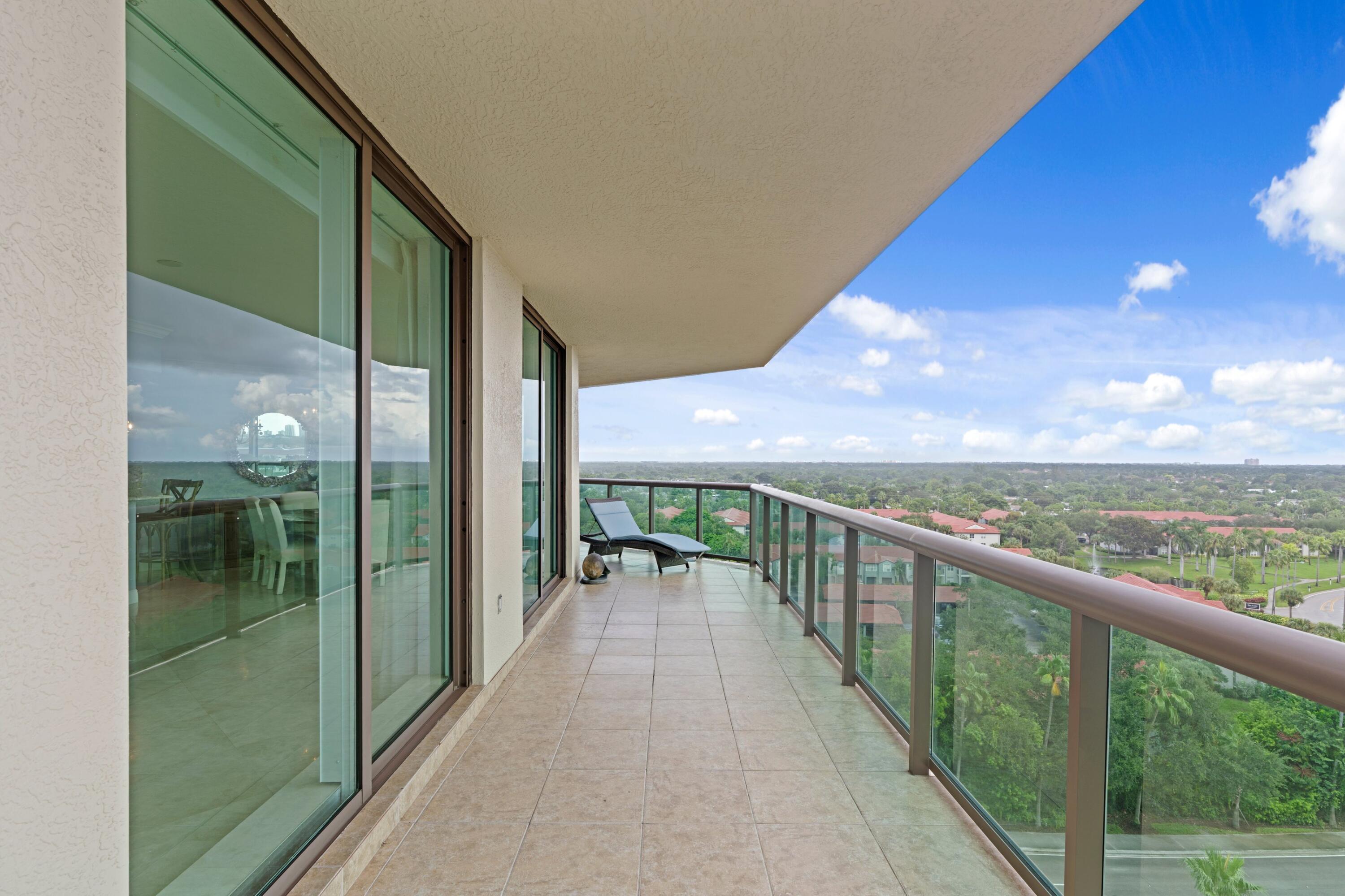 3630 Gardens #1005c, Palm Beach Gardens FL 33410