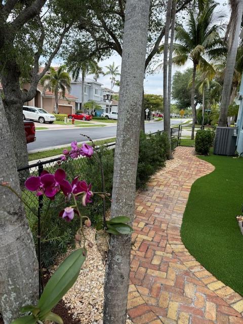 40 Country Lake, Boynton Beach FL 33436