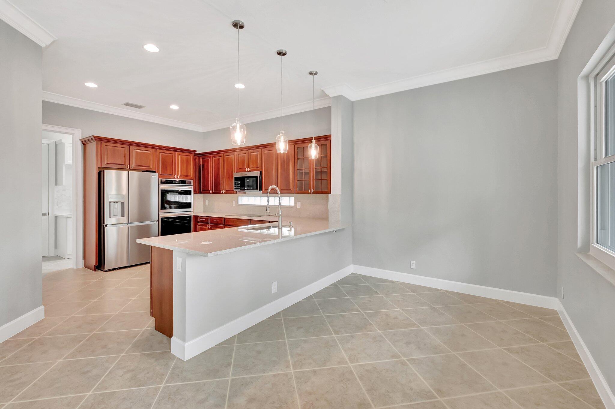 40 Country Lake, Boynton Beach FL 33436