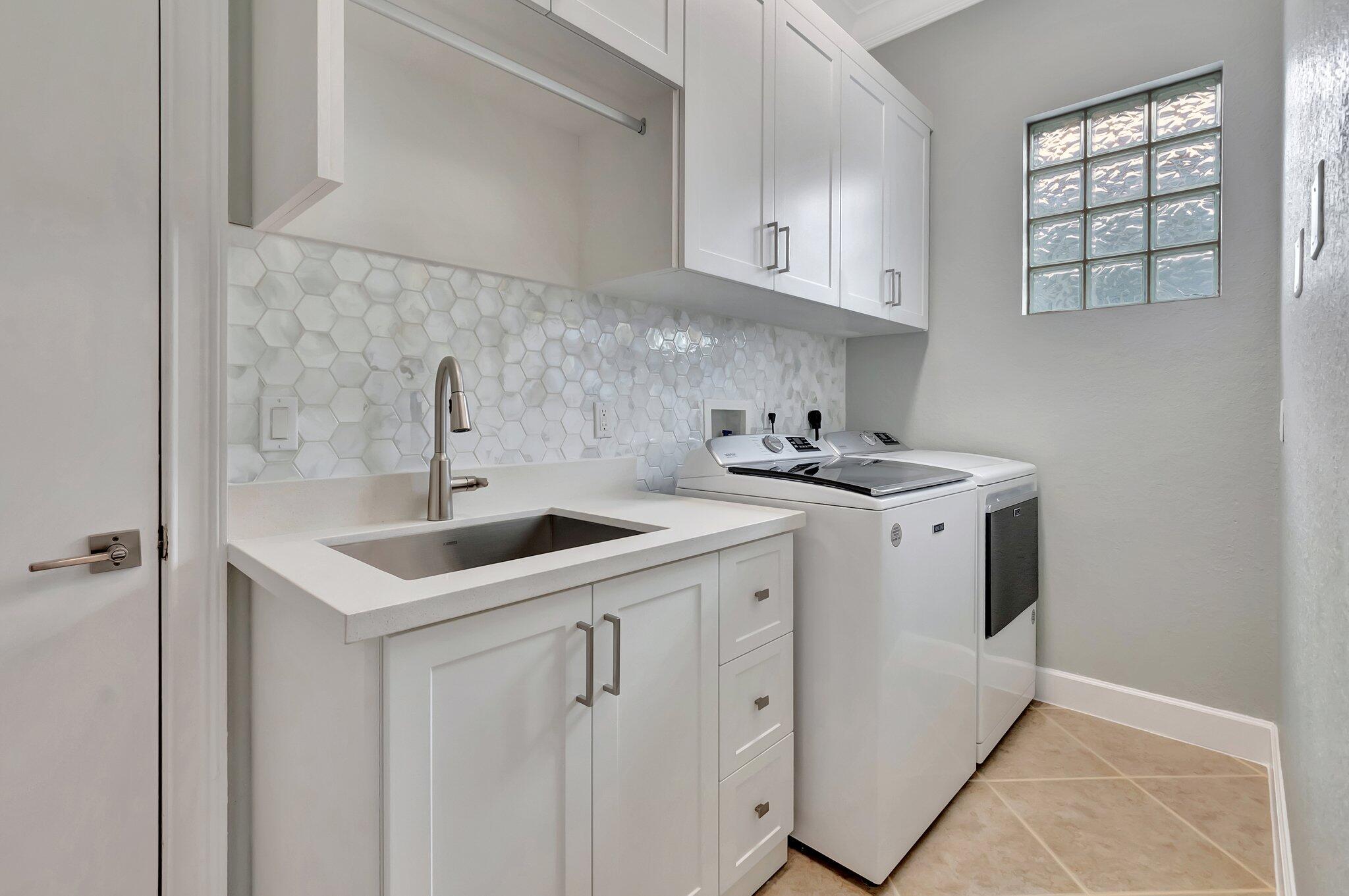 40 Country Lake, Boynton Beach FL 33436