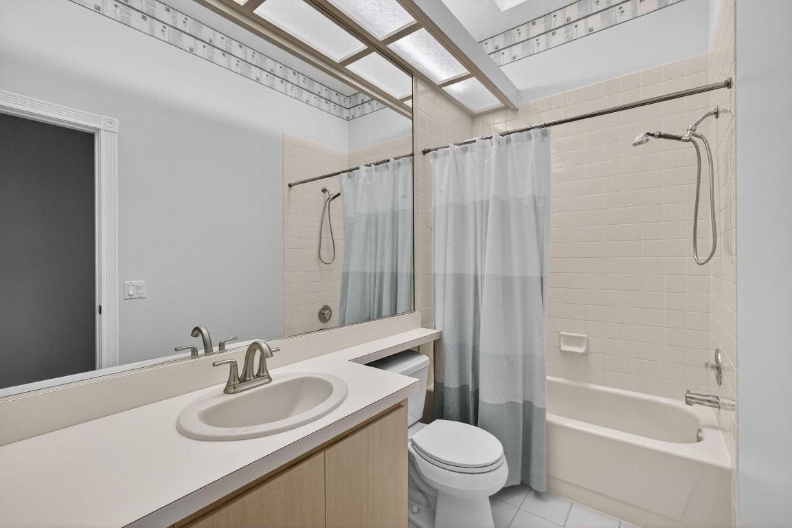 130 S Hampton, Jupiter FL 33458
