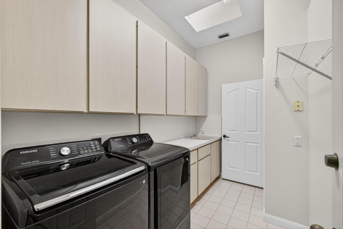 130 S Hampton, Jupiter FL 33458