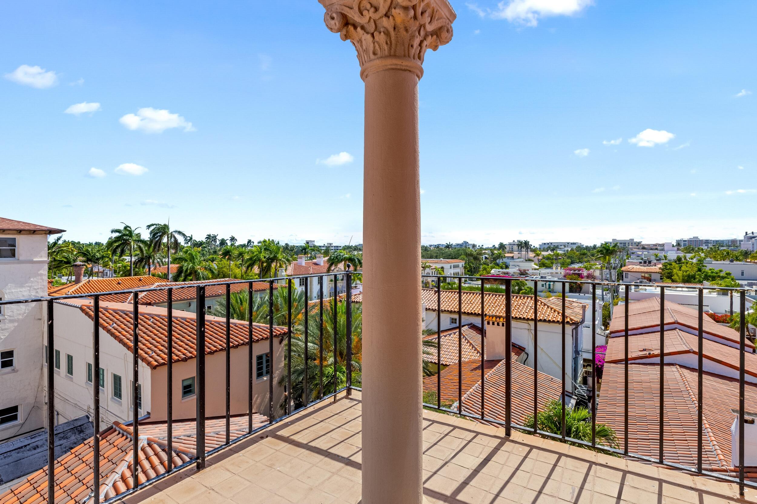 9 Via Parigi, Palm Beach FL 33480