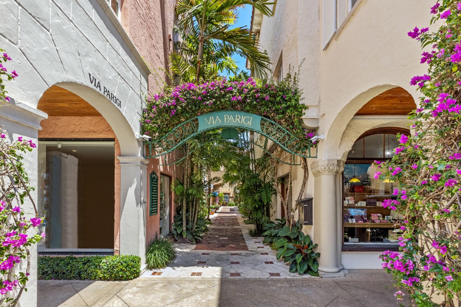 9 Via Parigi, Palm Beach FL 33480