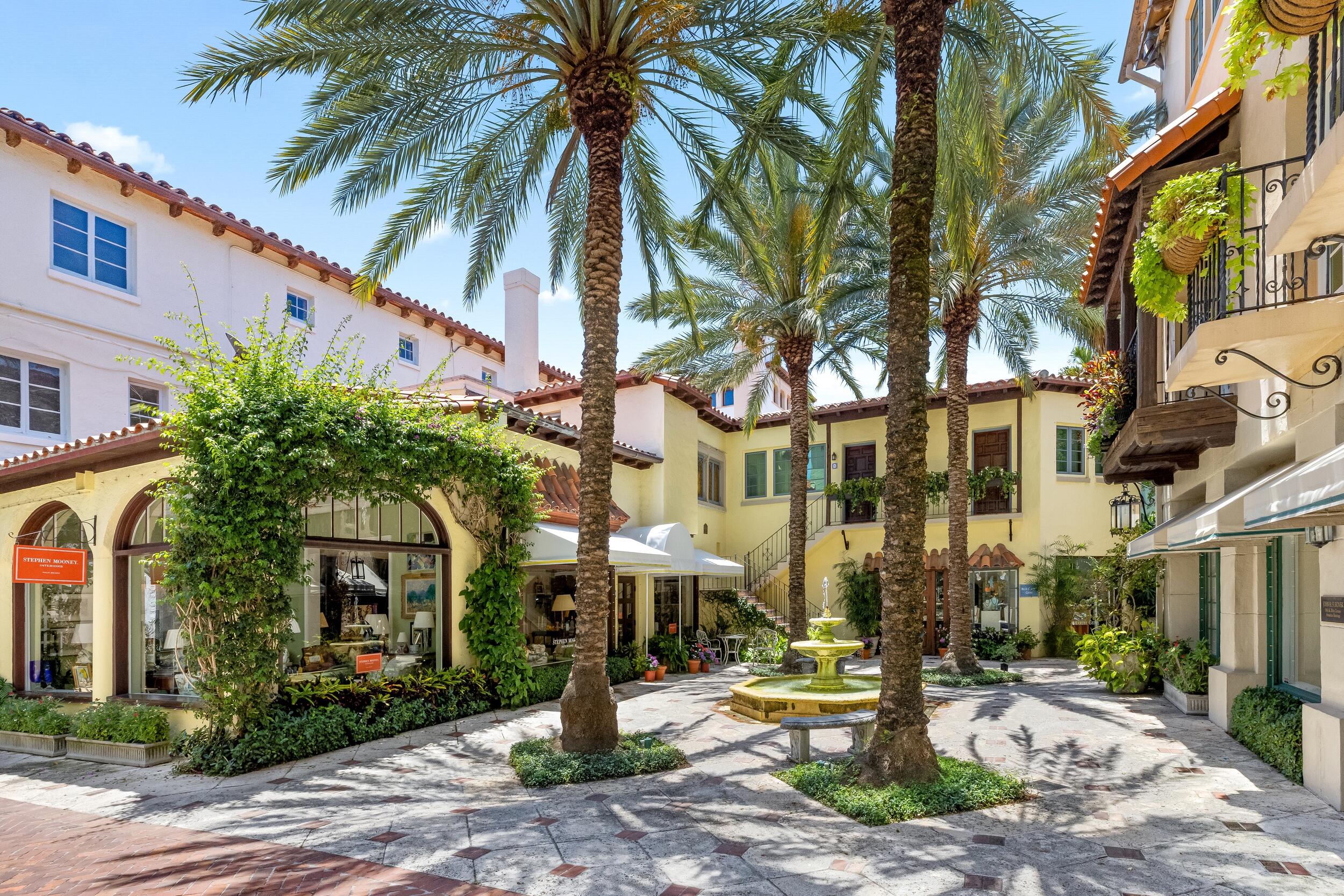 9 Via Parigi, Palm Beach FL 33480