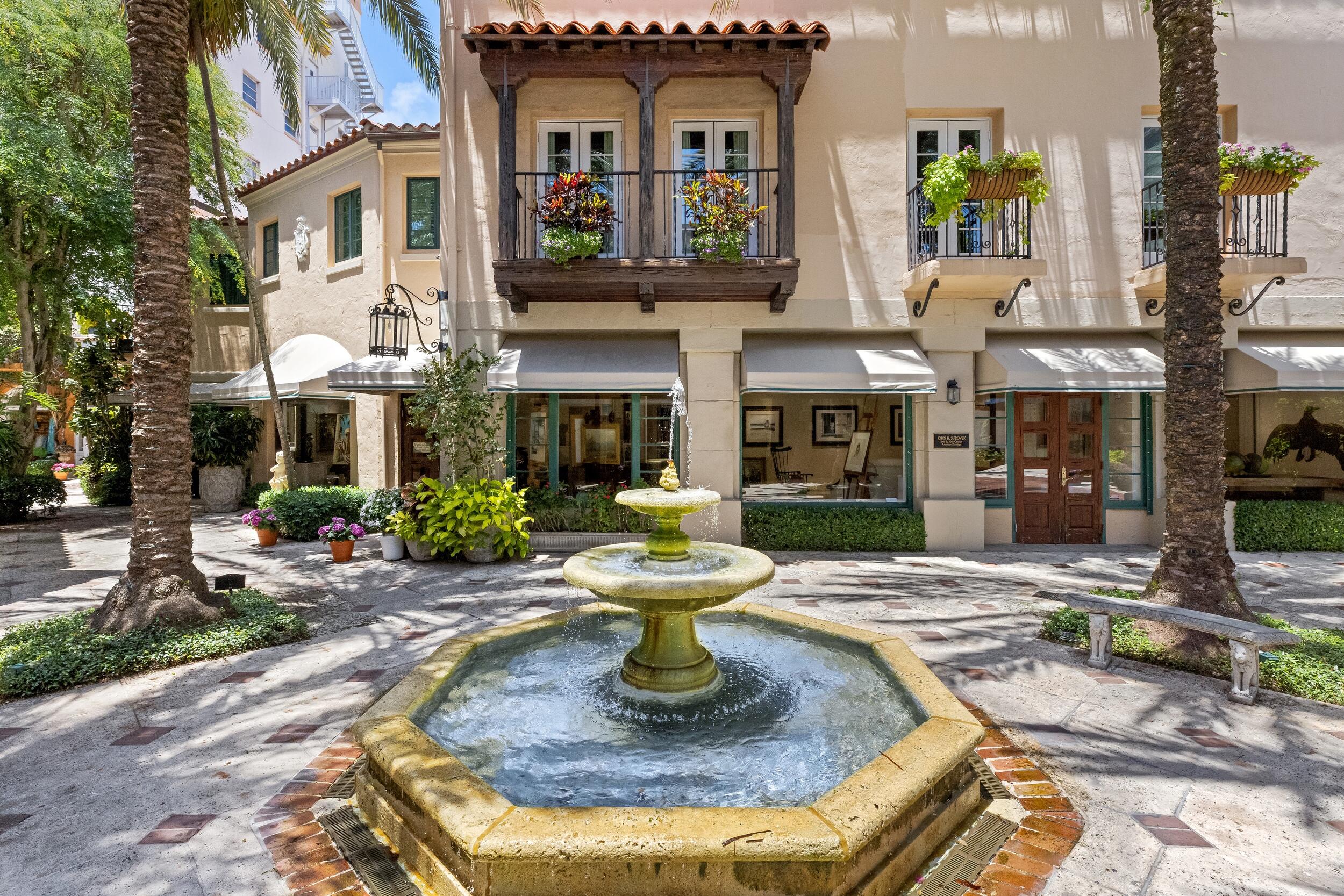 9 Via Parigi, Palm Beach FL 33480