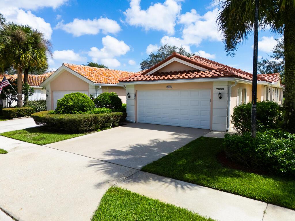 2708 Livingston, West Palm Beach FL 33411