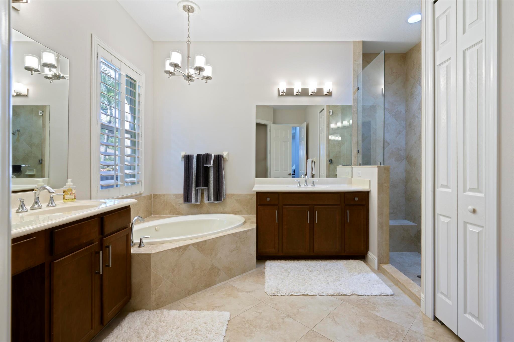 12312 Aviles Circle, Palm Beach Gardens FL 33418