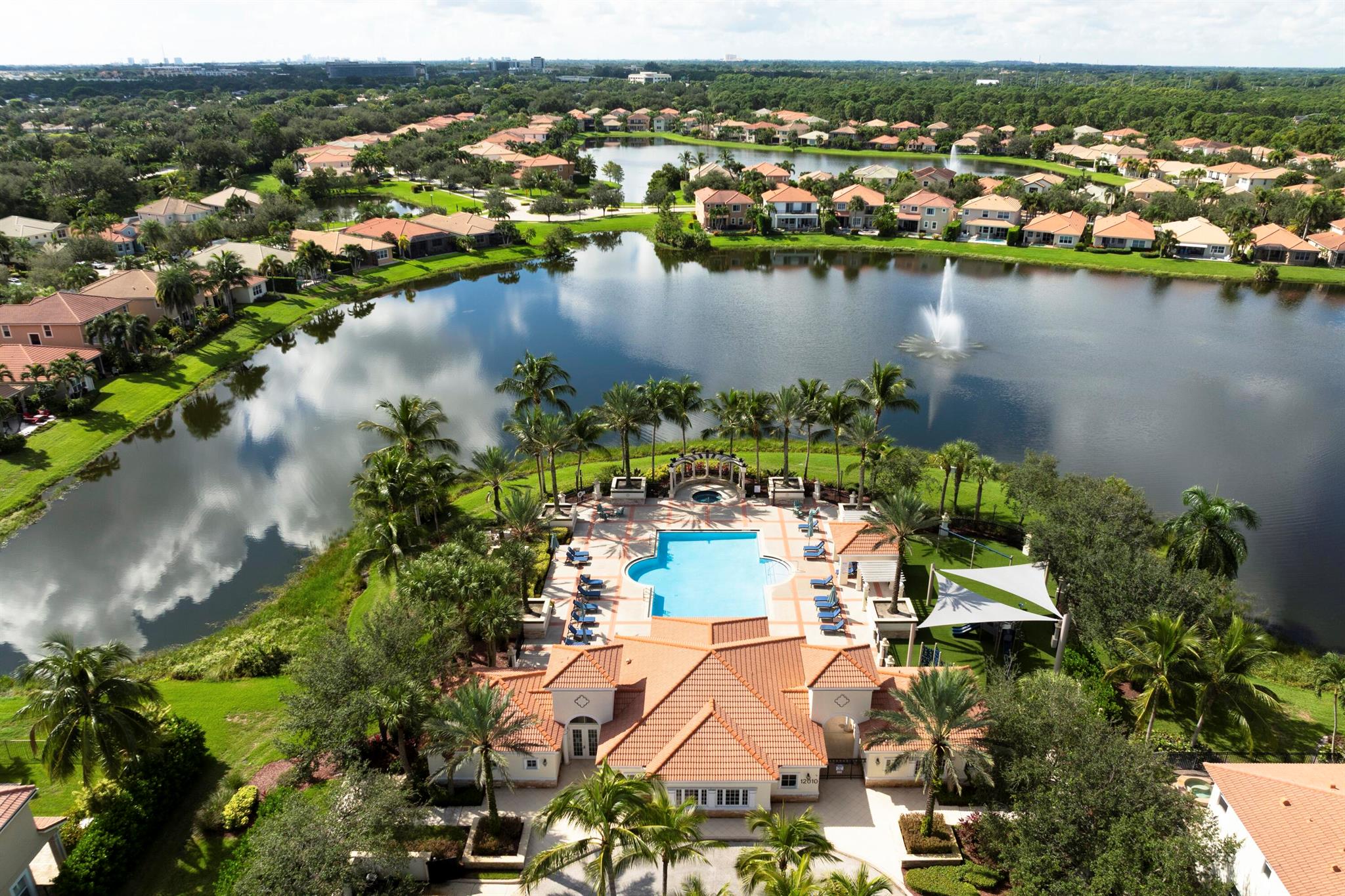 12312 Aviles Circle, Palm Beach Gardens FL 33418