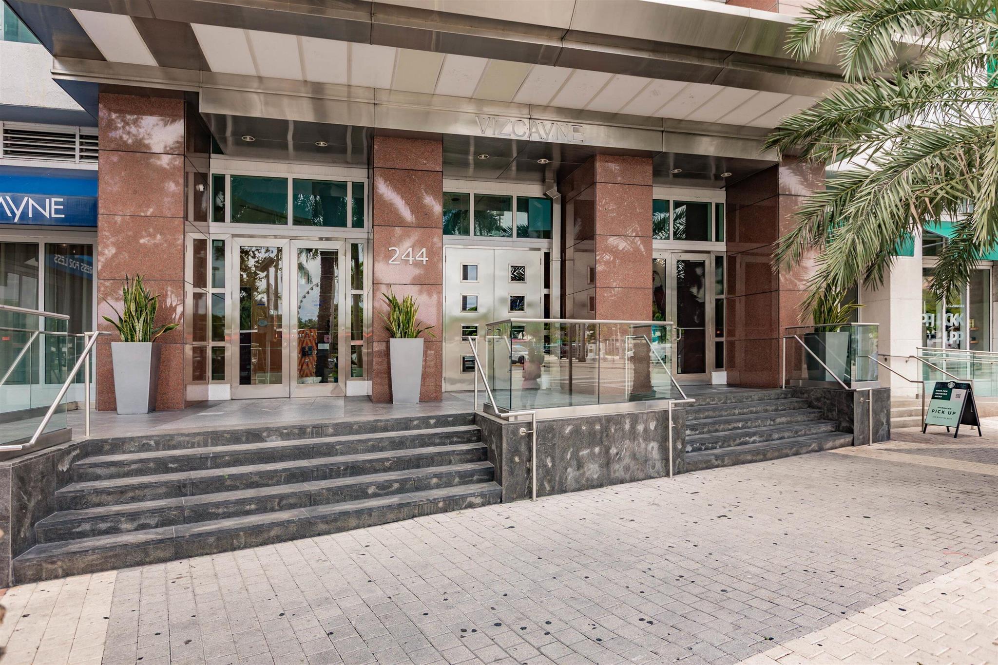244 Biscayne Boulevard #1008, Miami FL 33132