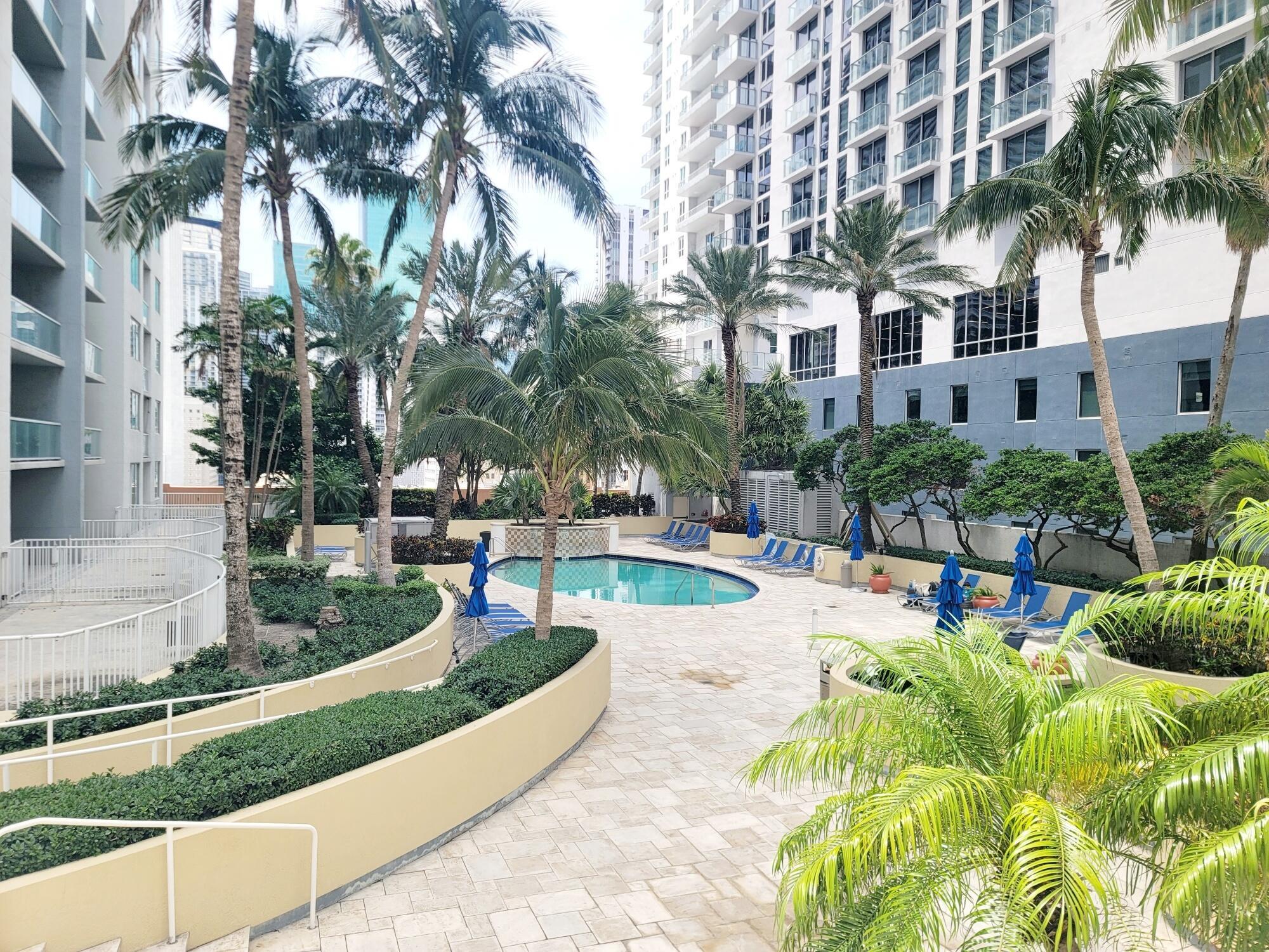 244 Biscayne Boulevard #1008, Miami FL 33132