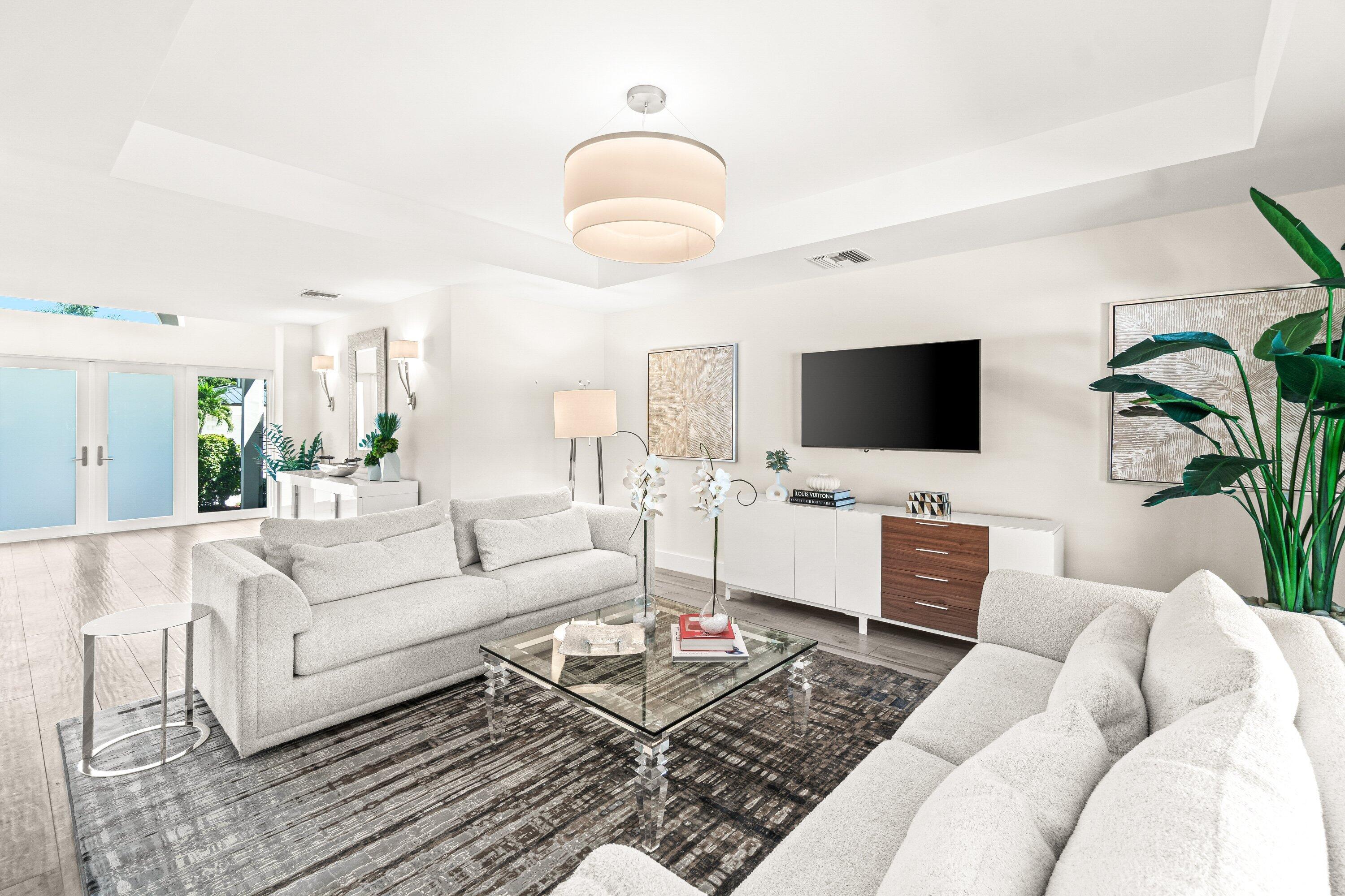 2367 Queen Palm, Boca Raton FL 33432