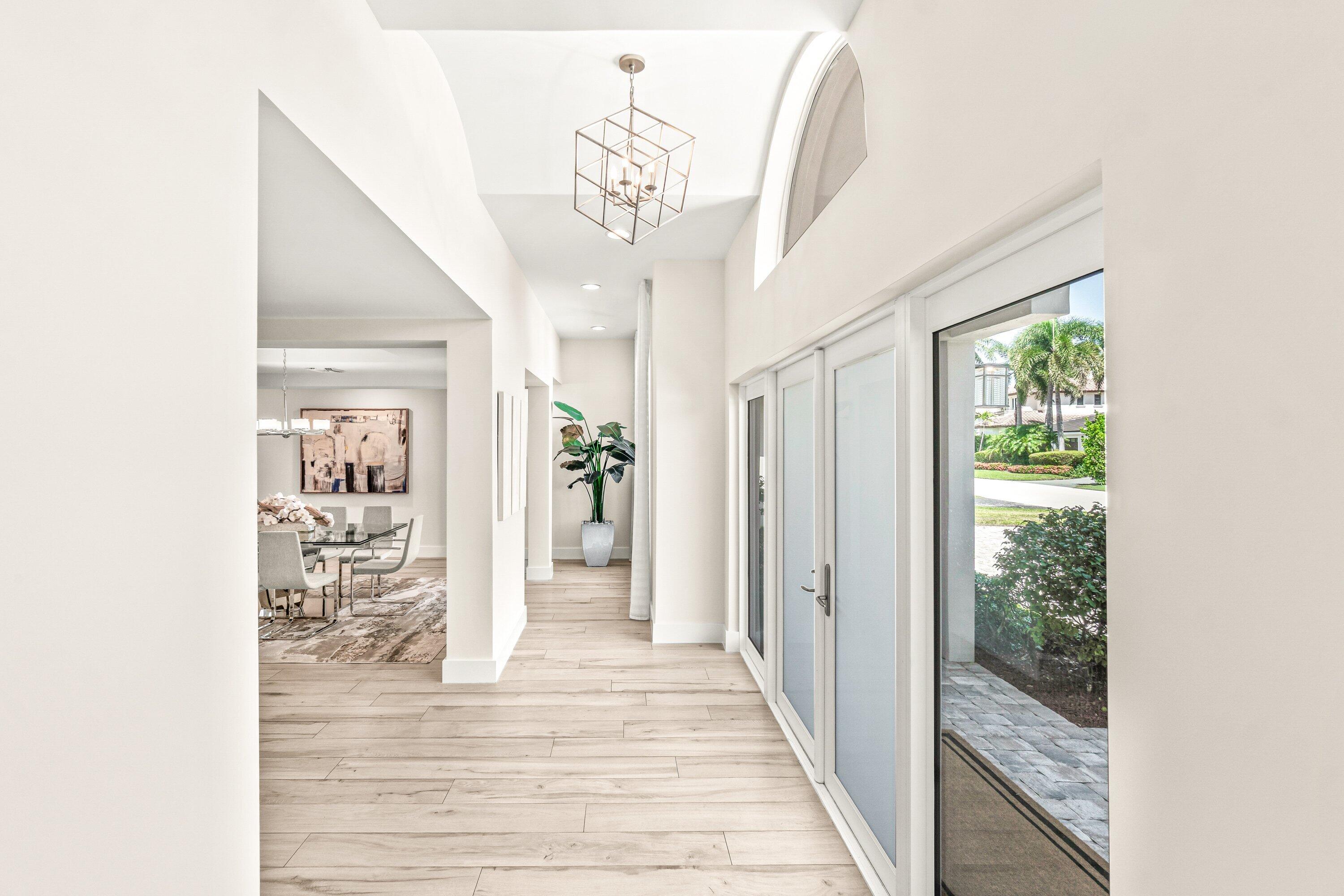 2367 Queen Palm, Boca Raton FL 33432