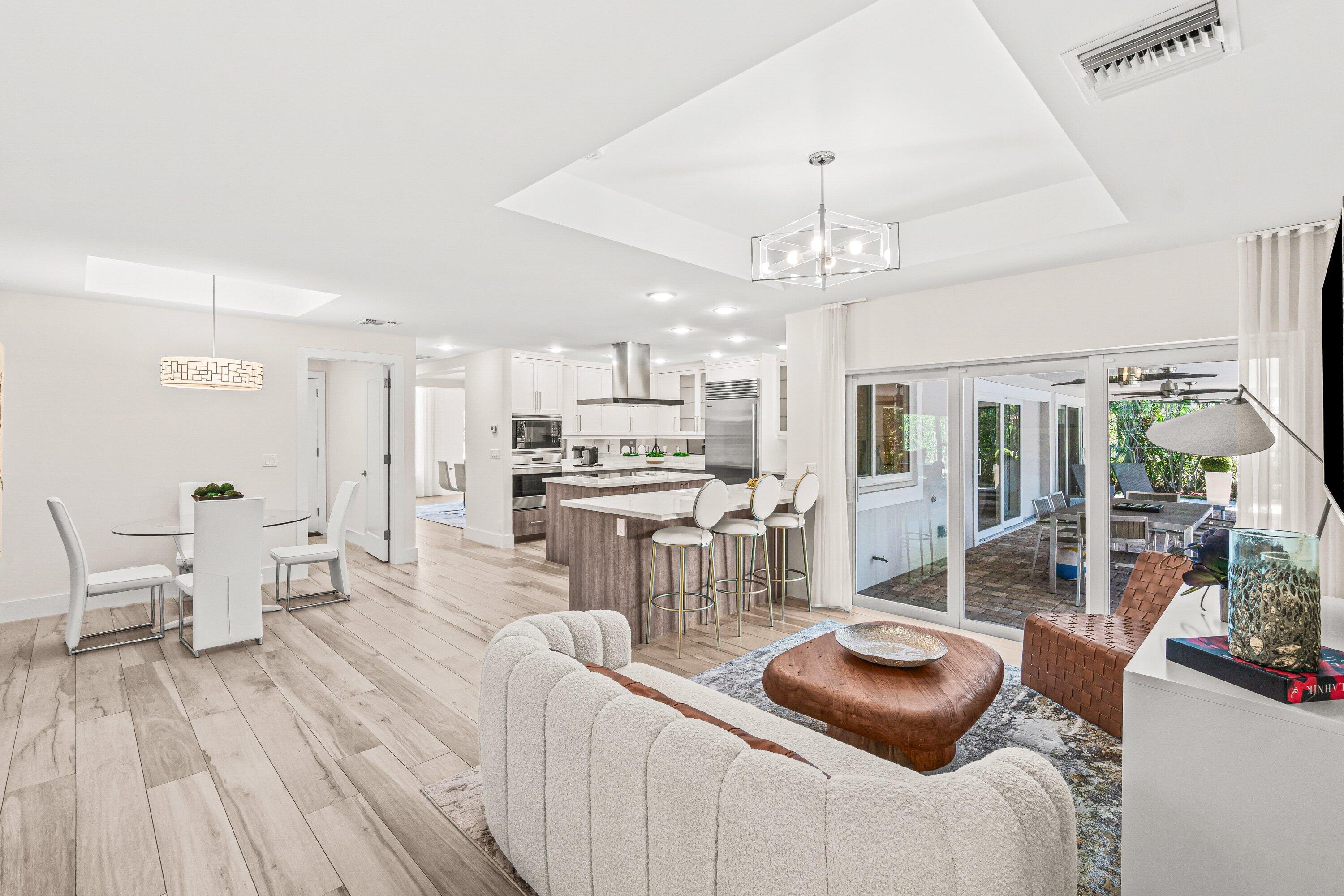 2367 Queen Palm, Boca Raton FL 33432