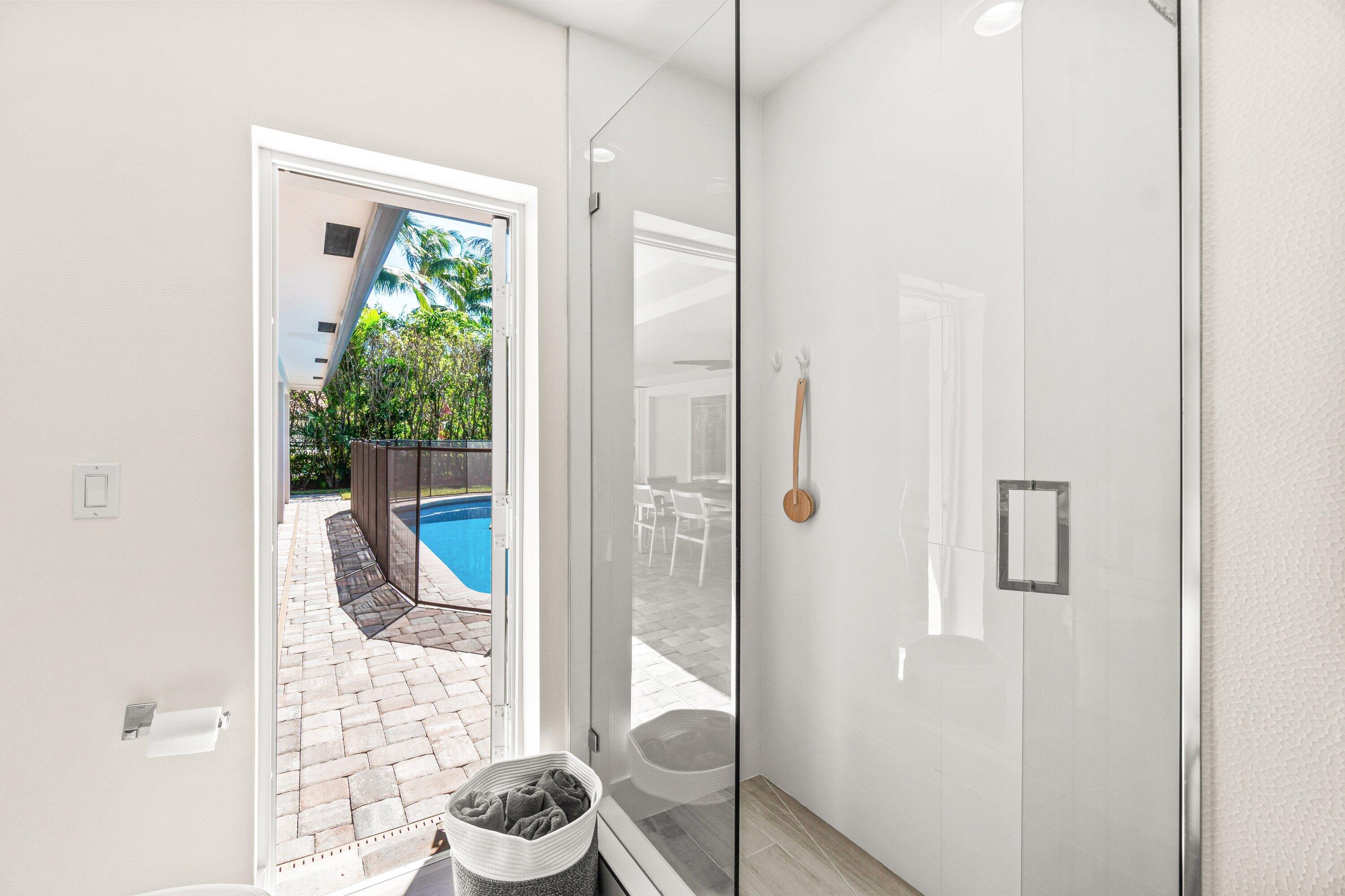 2367 Queen Palm, Boca Raton FL 33432