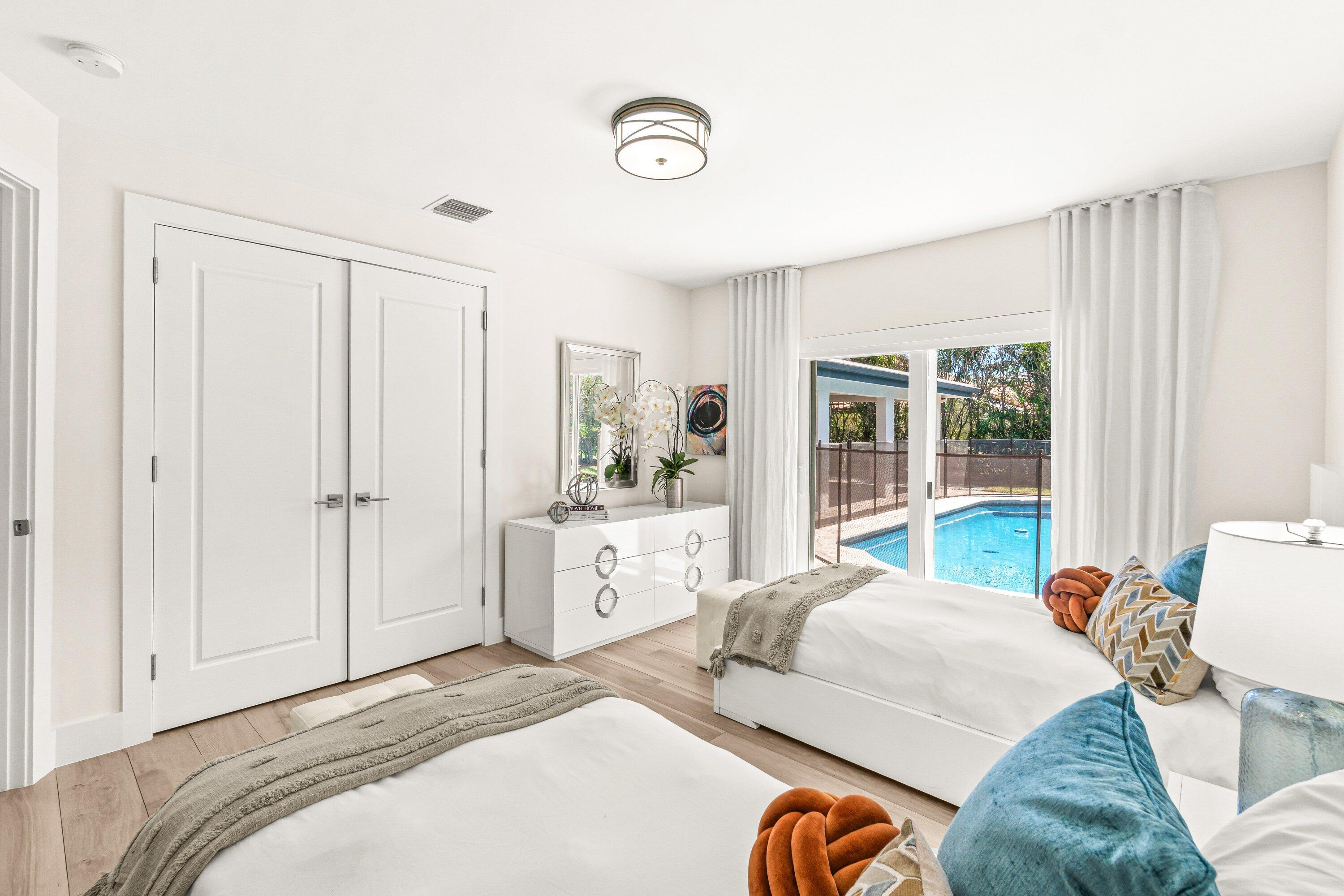2367 Queen Palm, Boca Raton FL 33432