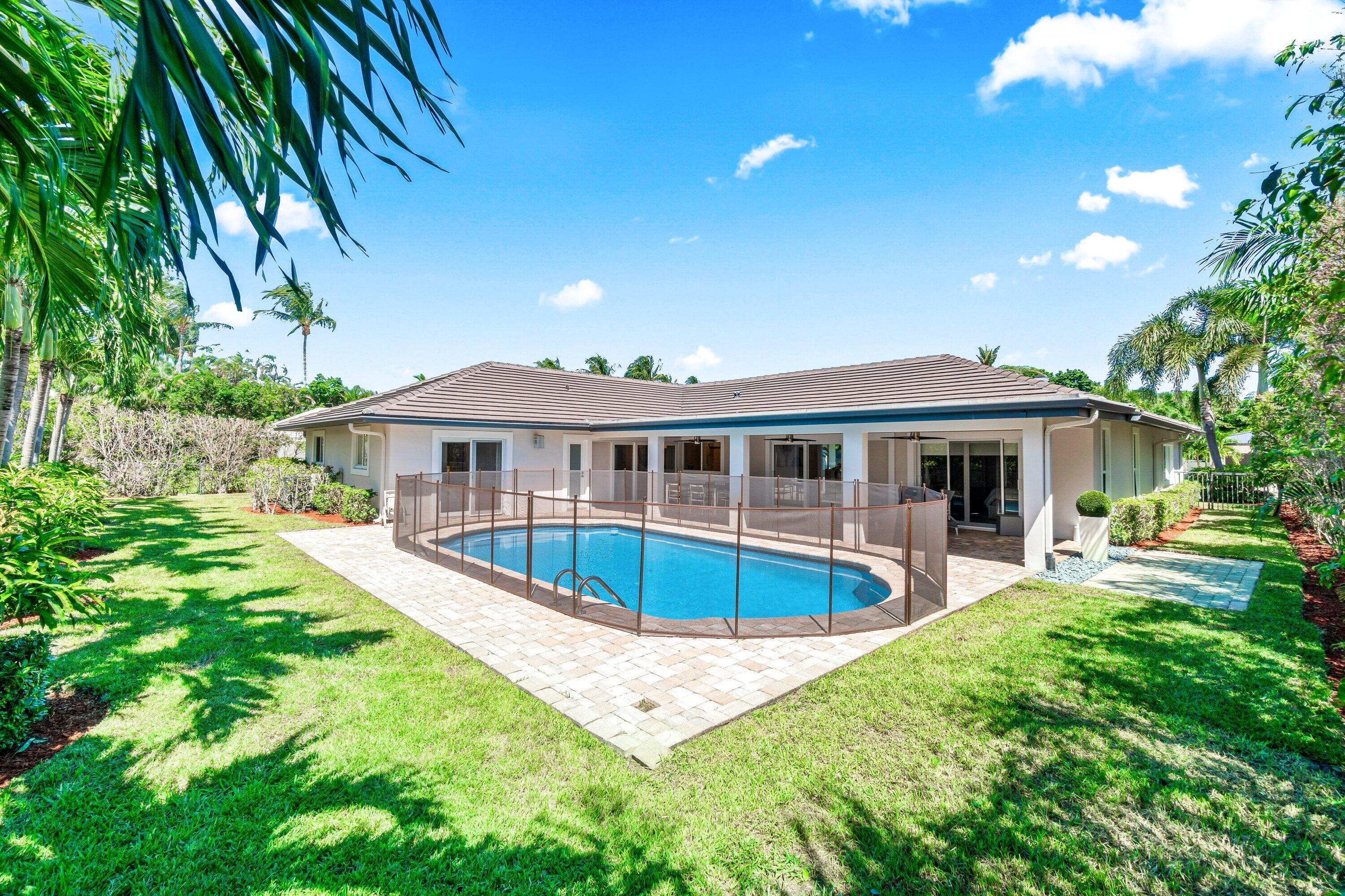 2367 Queen Palm, Boca Raton FL 33432