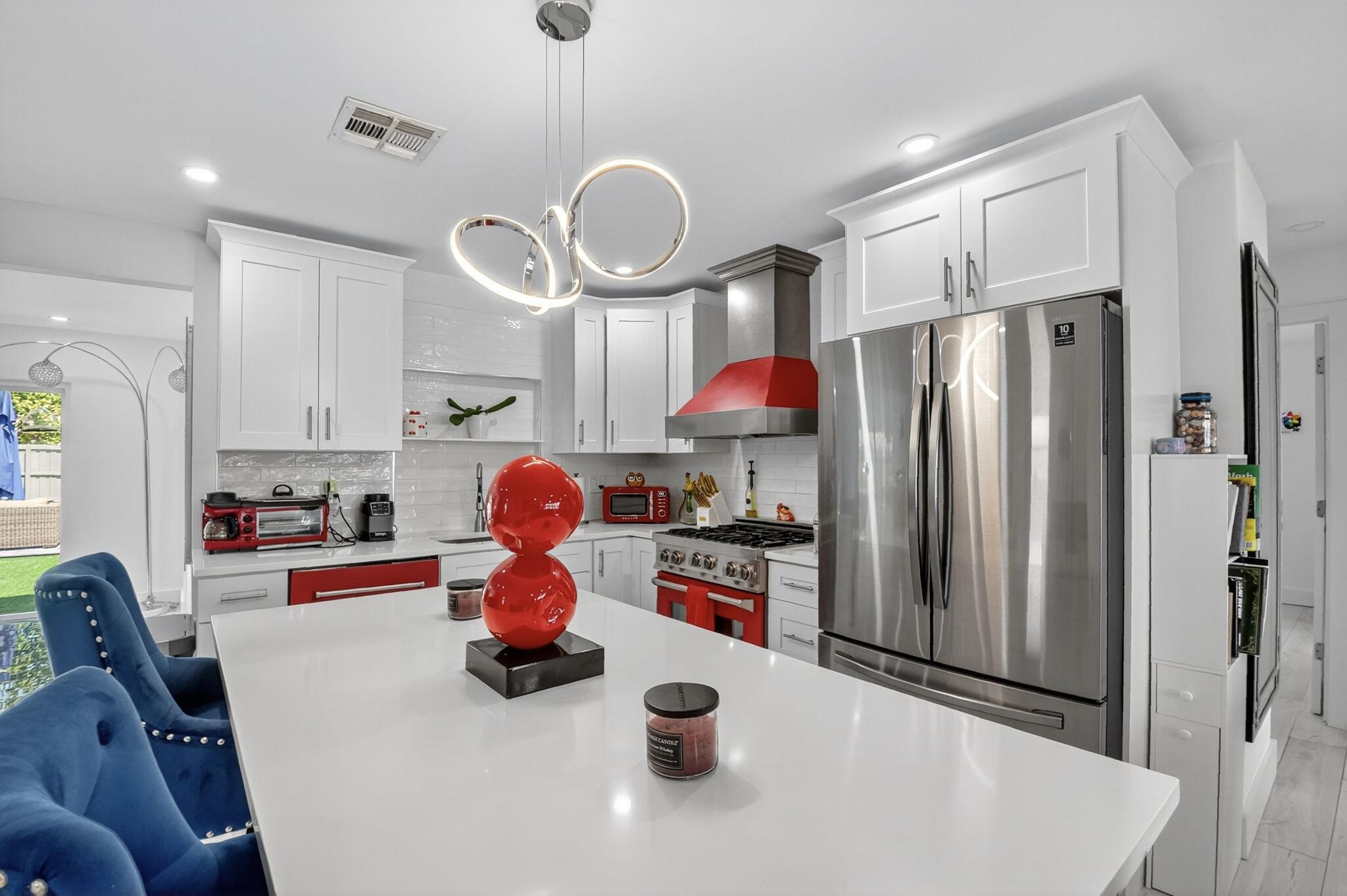 449 SW 4th, Boynton Beach FL 33435