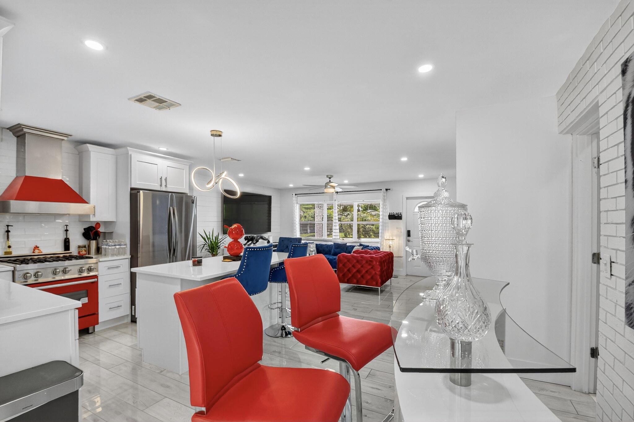 449 SW 4th, Boynton Beach FL 33435