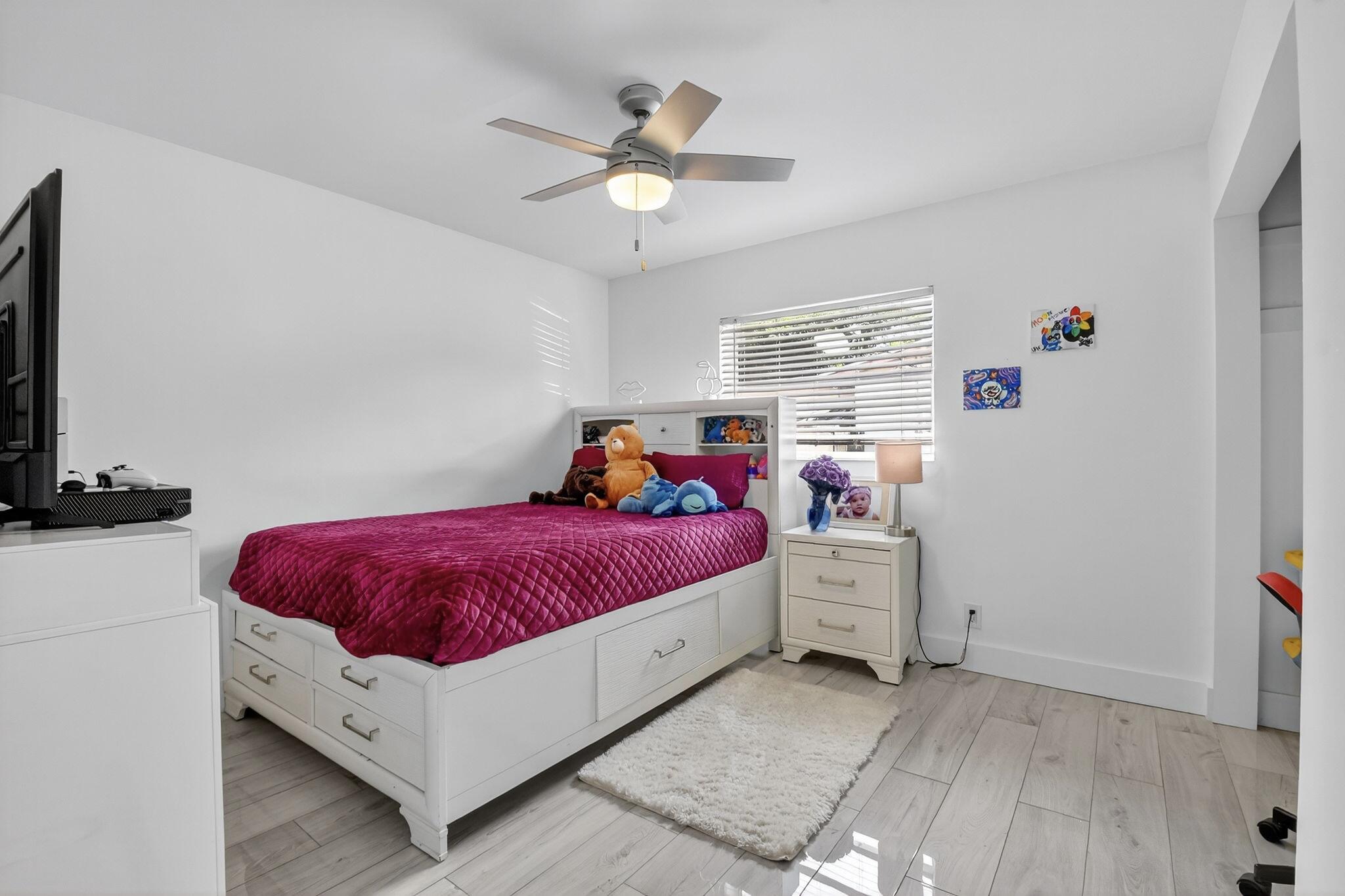 449 SW 4th, Boynton Beach FL 33435