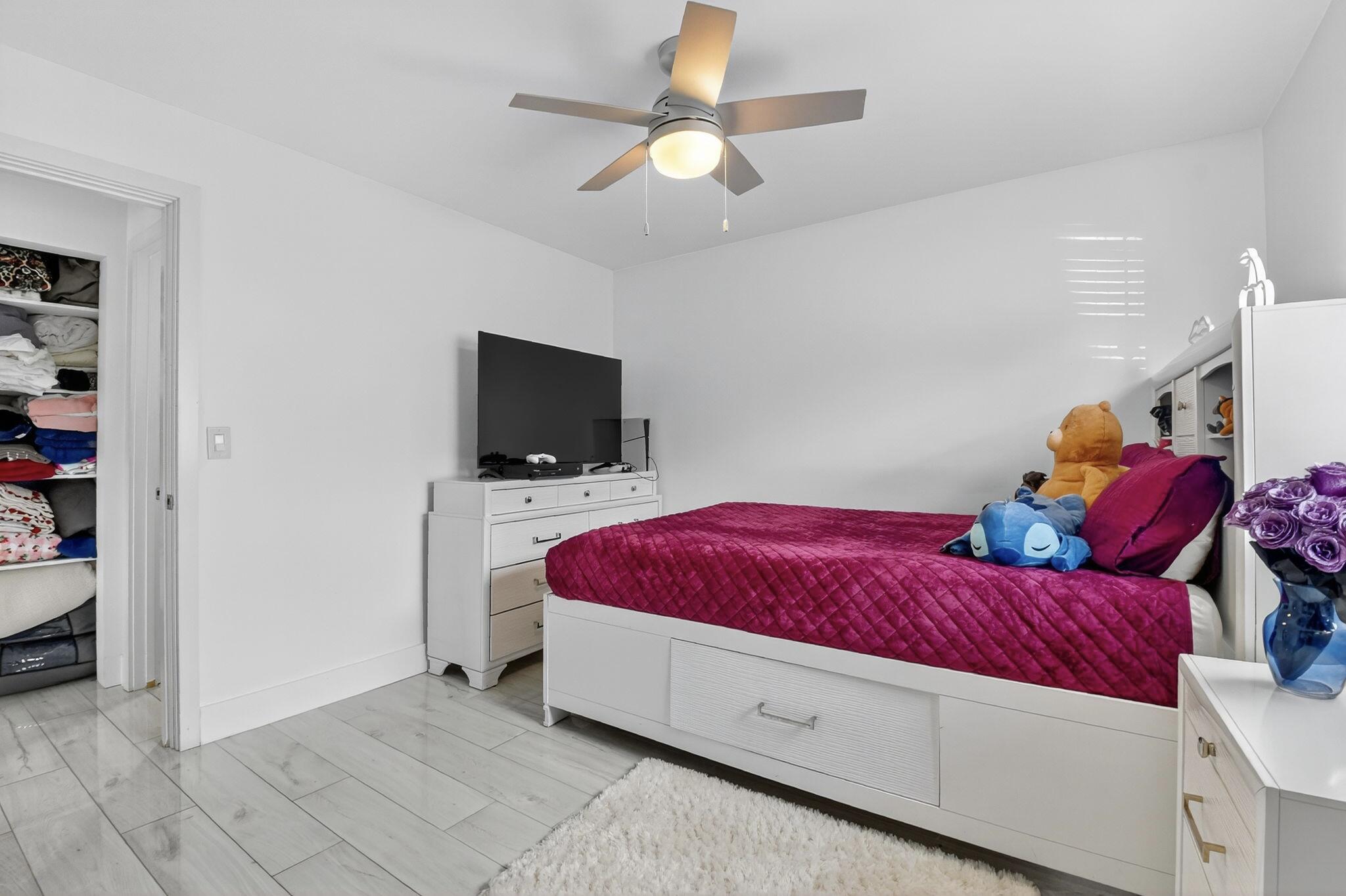449 SW 4th, Boynton Beach FL 33435