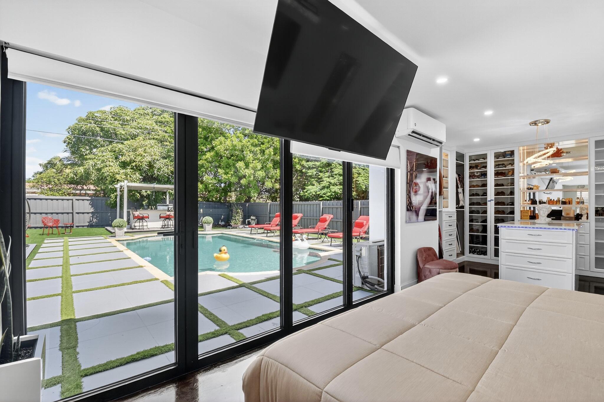 449 SW 4th, Boynton Beach FL 33435
