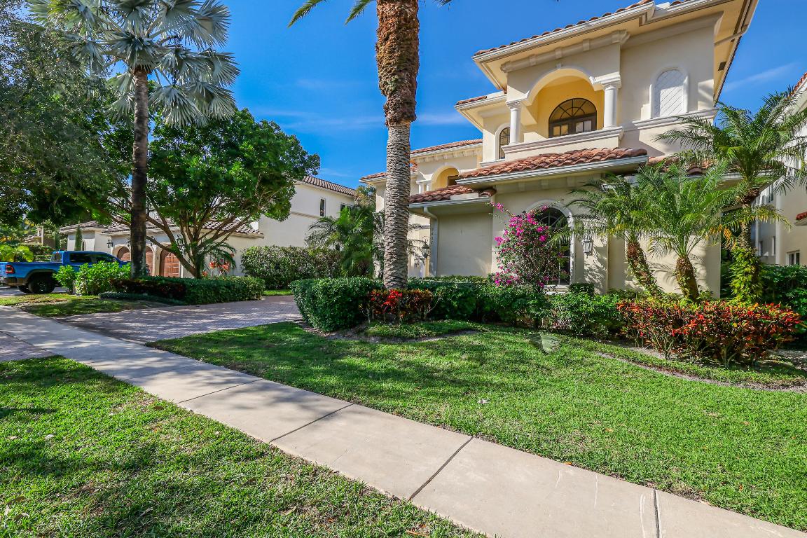 9407 Bridgebrook, Boca Raton FL 33496