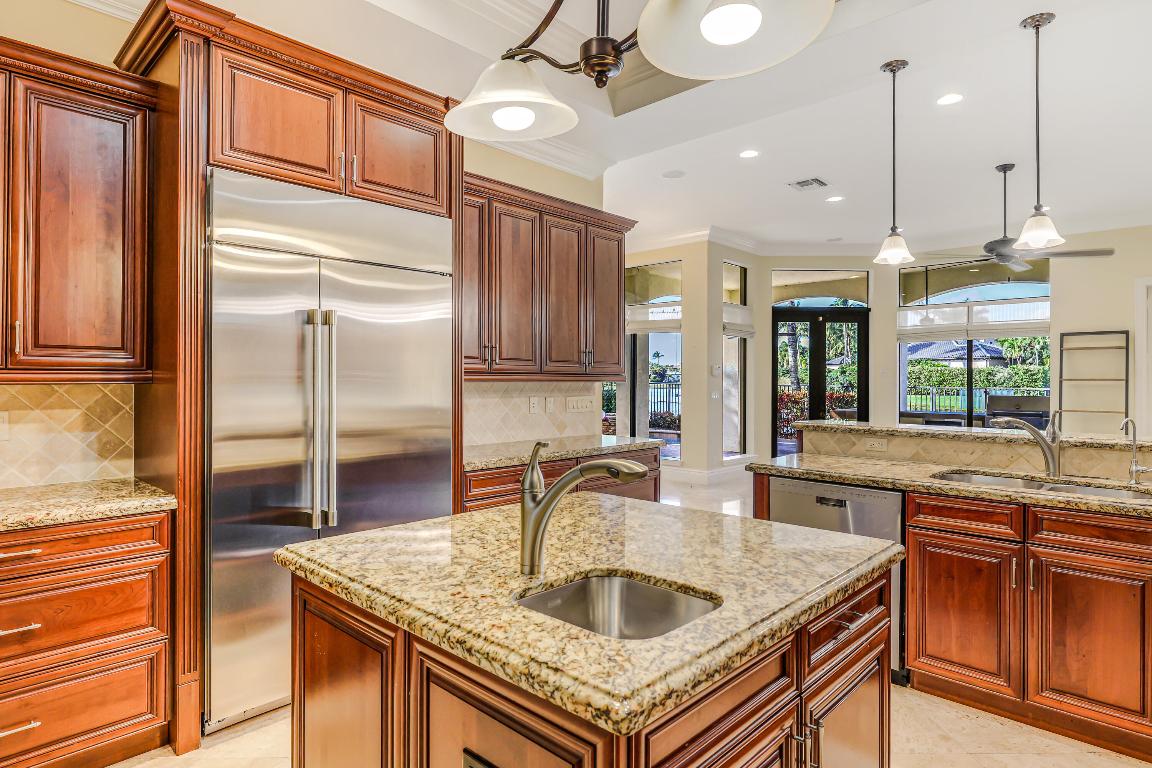 9407 Bridgebrook, Boca Raton FL 33496