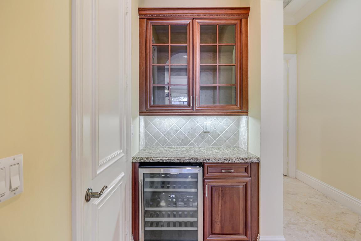 9407 Bridgebrook, Boca Raton FL 33496