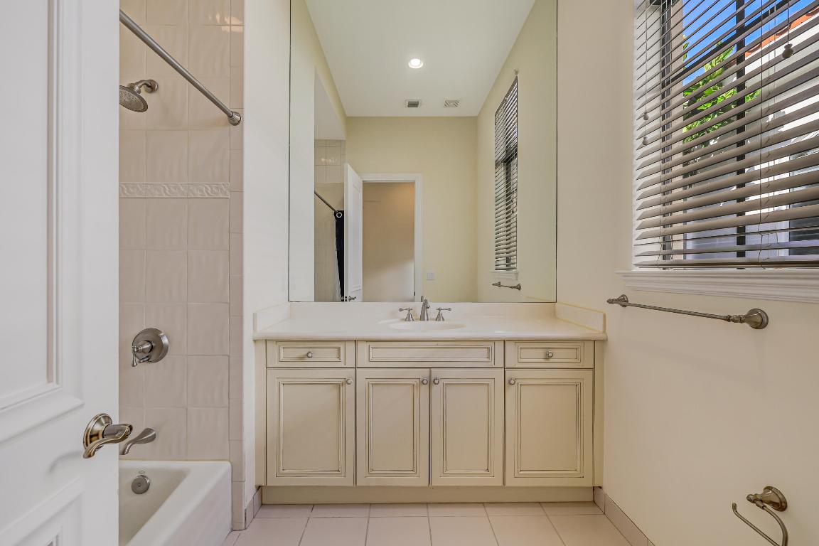9407 Bridgebrook, Boca Raton FL 33496