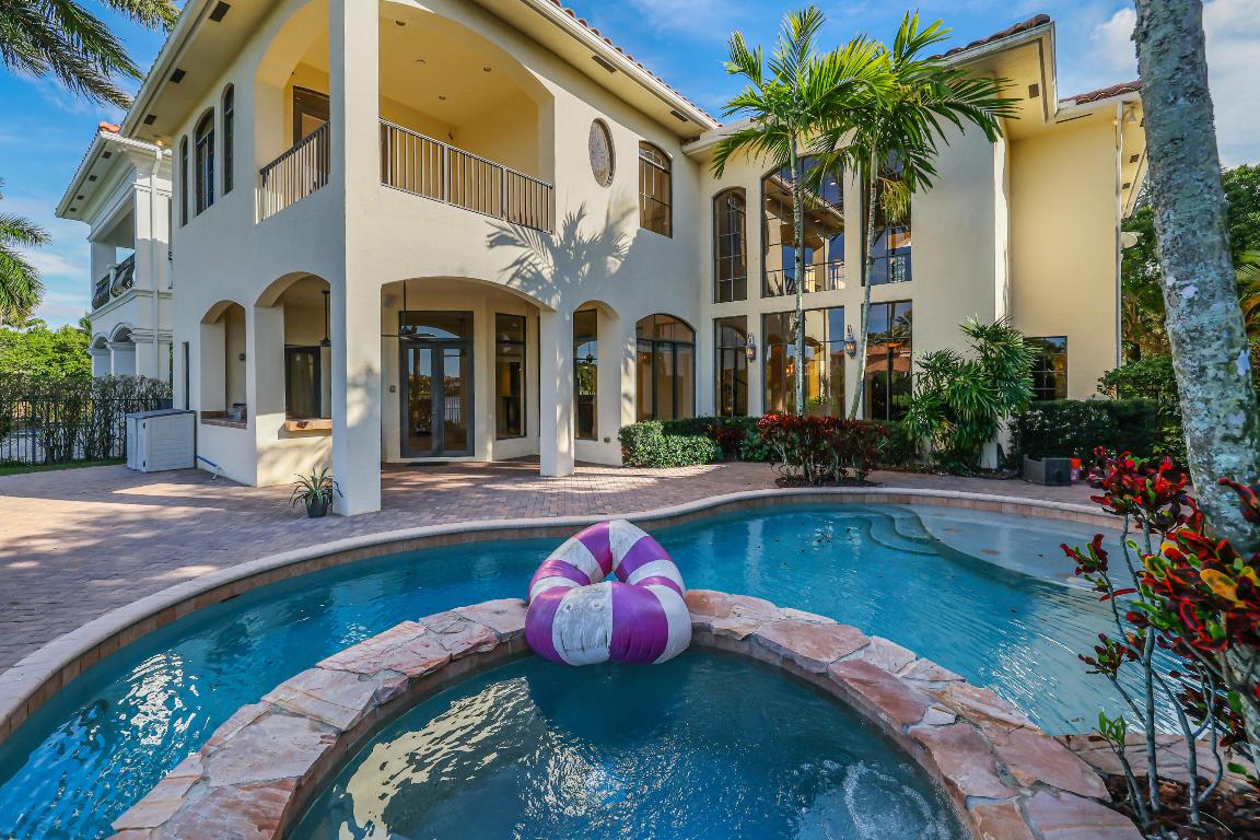 9407 Bridgebrook, Boca Raton FL 33496