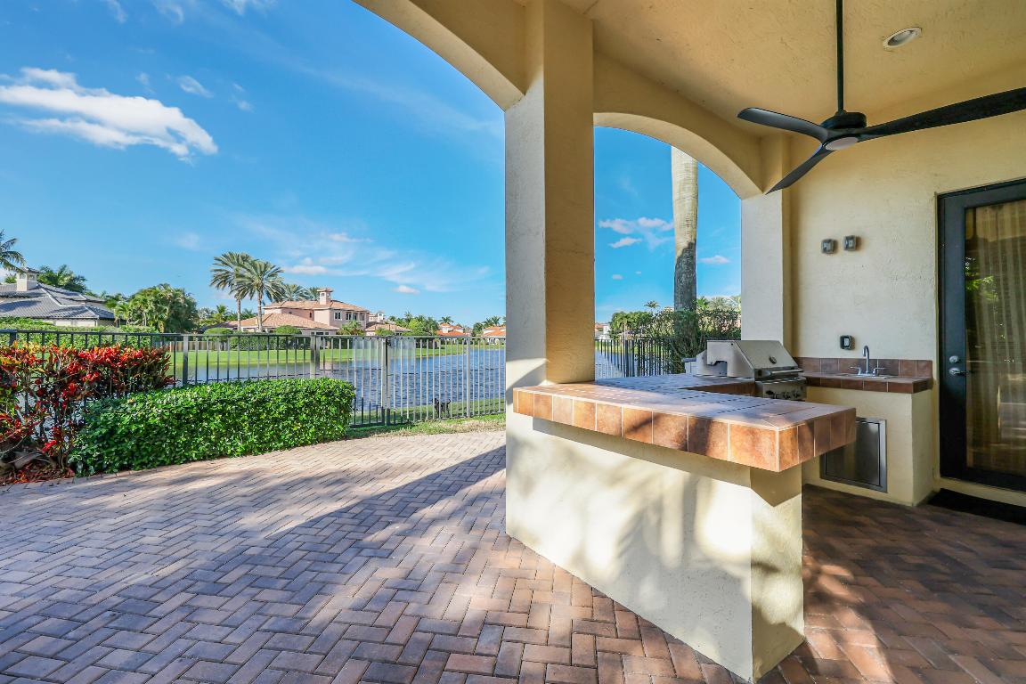 9407 Bridgebrook, Boca Raton FL 33496