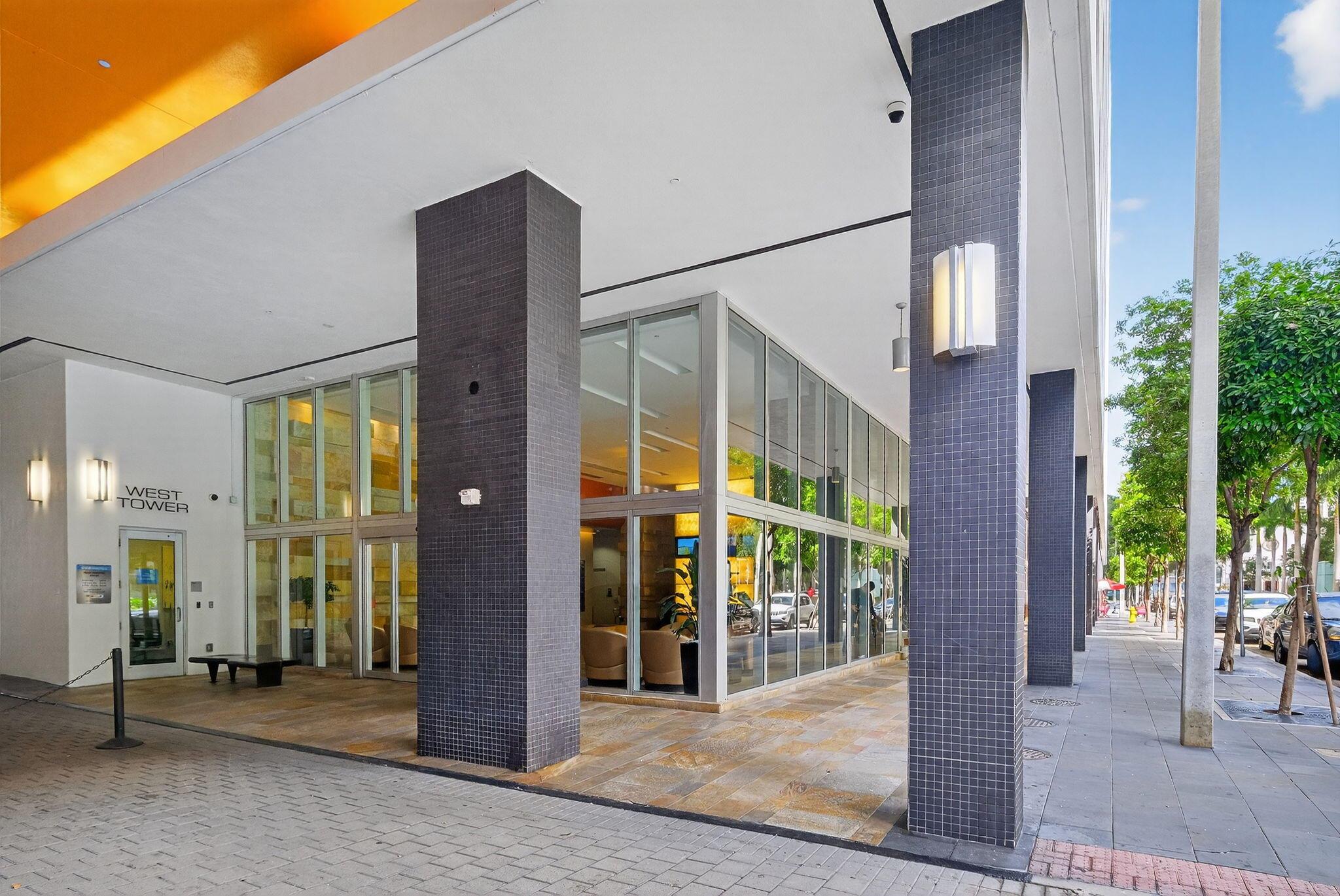 55 SE 6th Street #2103, Miami FL 33131