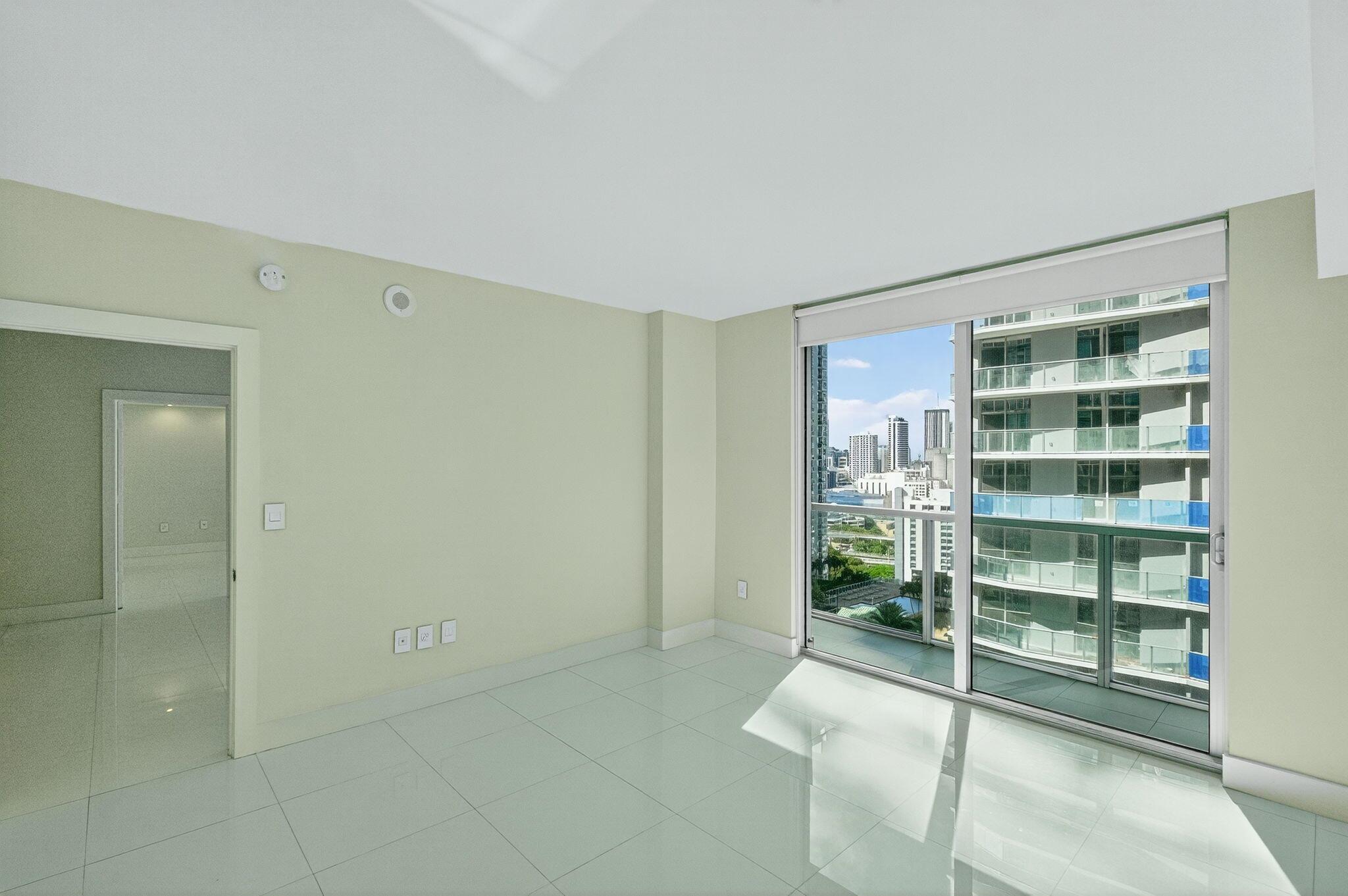 55 SE 6th Street #2103, Miami FL 33131