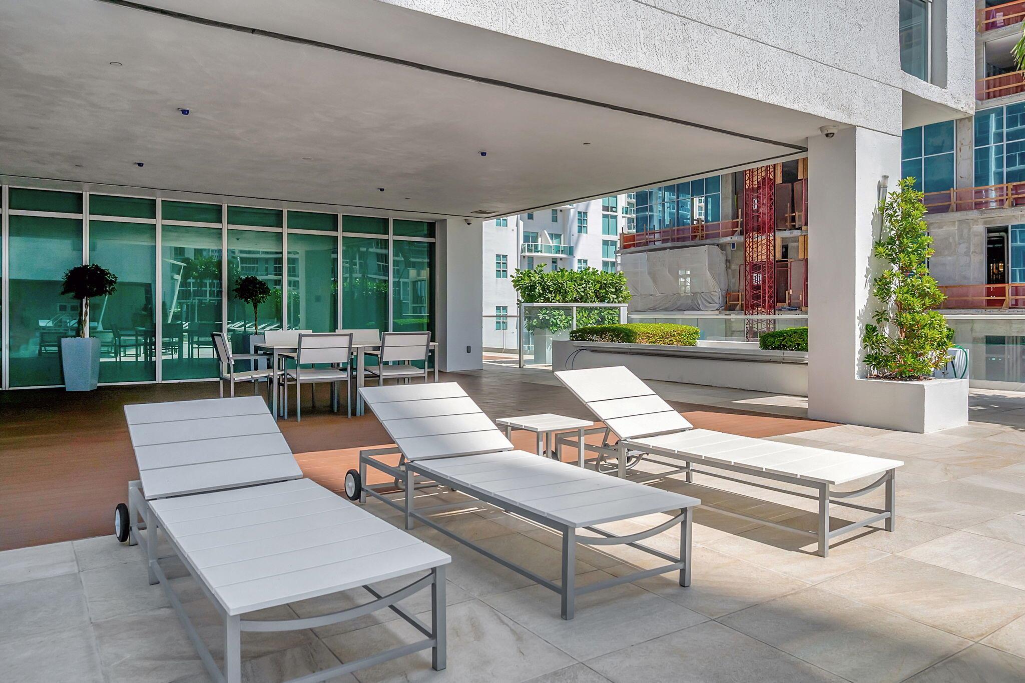 55 SE 6th Street #2103, Miami FL 33131