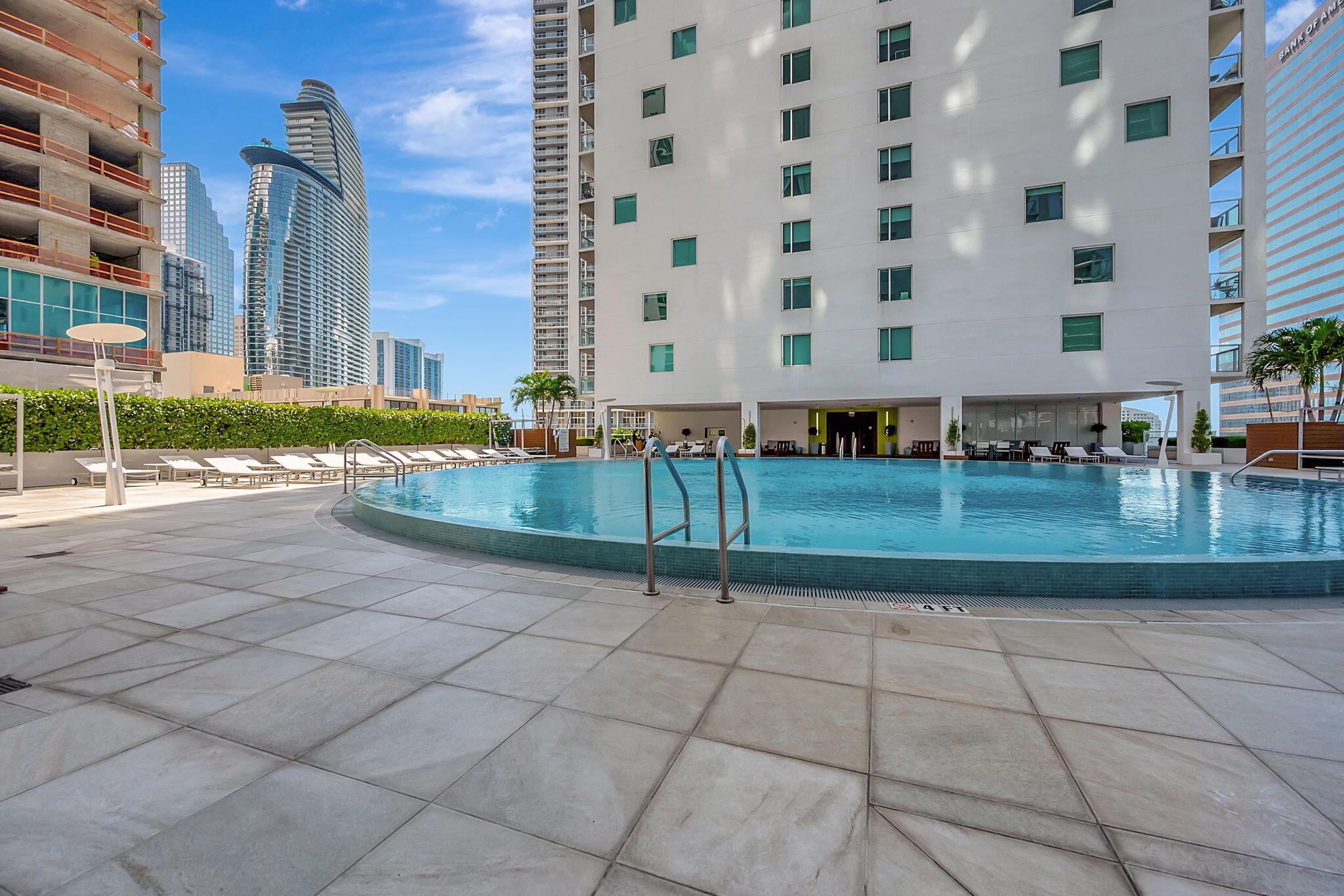 55 SE 6th Street #2103, Miami FL 33131