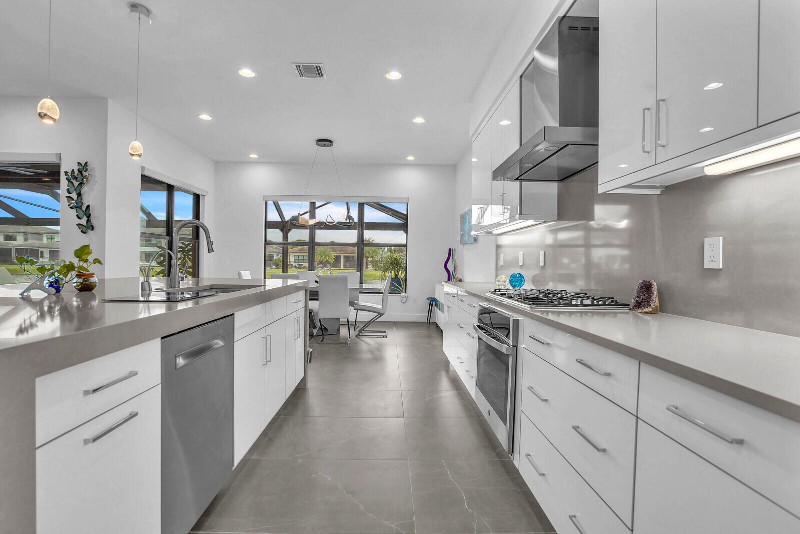 8611 Dearborn River, Boca Raton FL 33496