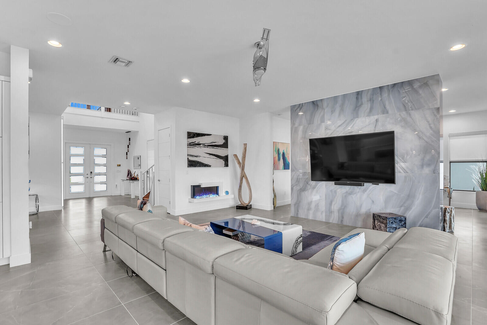 8611 Dearborn River, Boca Raton FL 33496