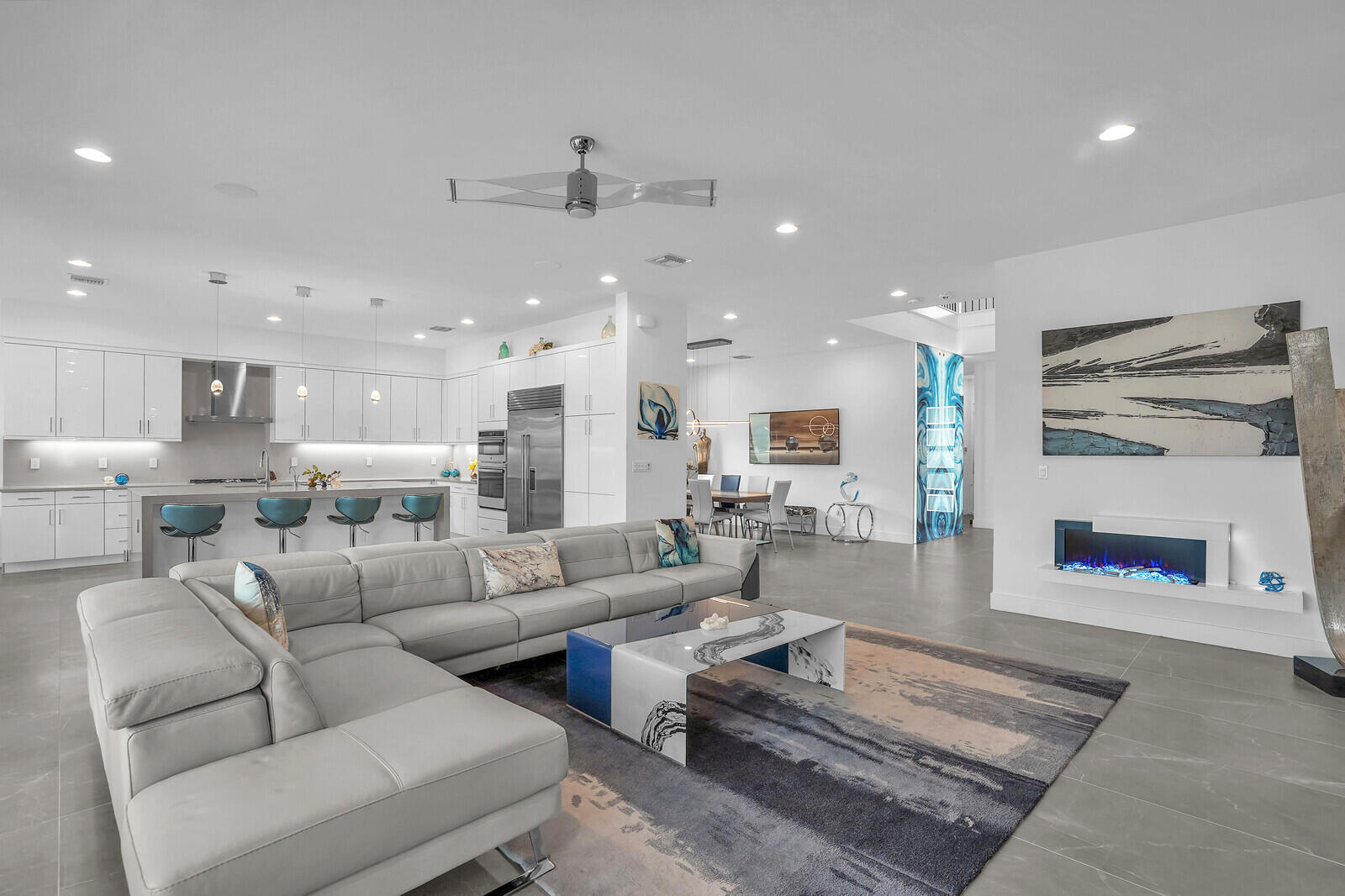 8611 Dearborn River, Boca Raton FL 33496