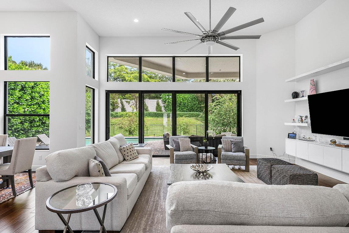 6901 NW 25th, Boca Raton FL 33496