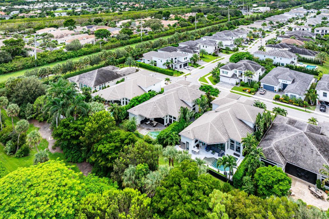 6901 NW 25th, Boca Raton FL 33496