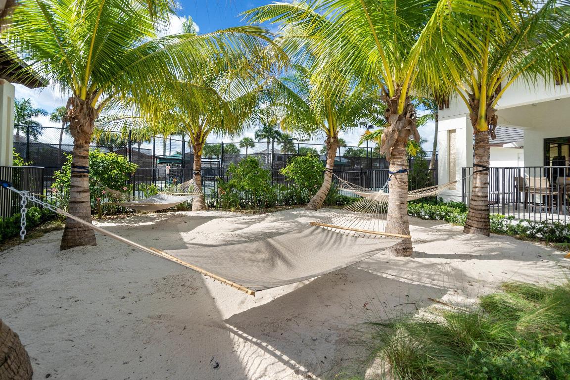 6901 NW 25th, Boca Raton FL 33496